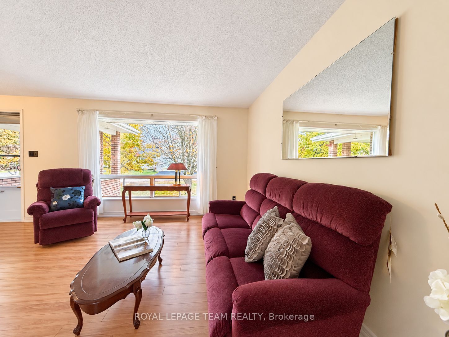 612 Elgin Street Property Photo 6