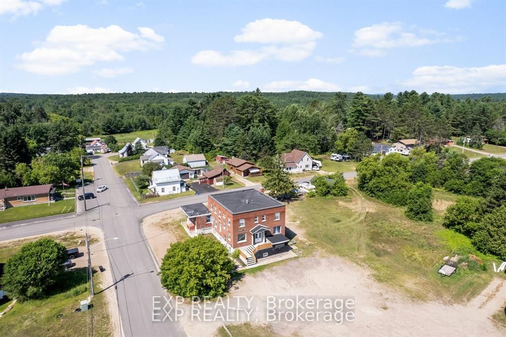11 Albert Street Property Photo 5
