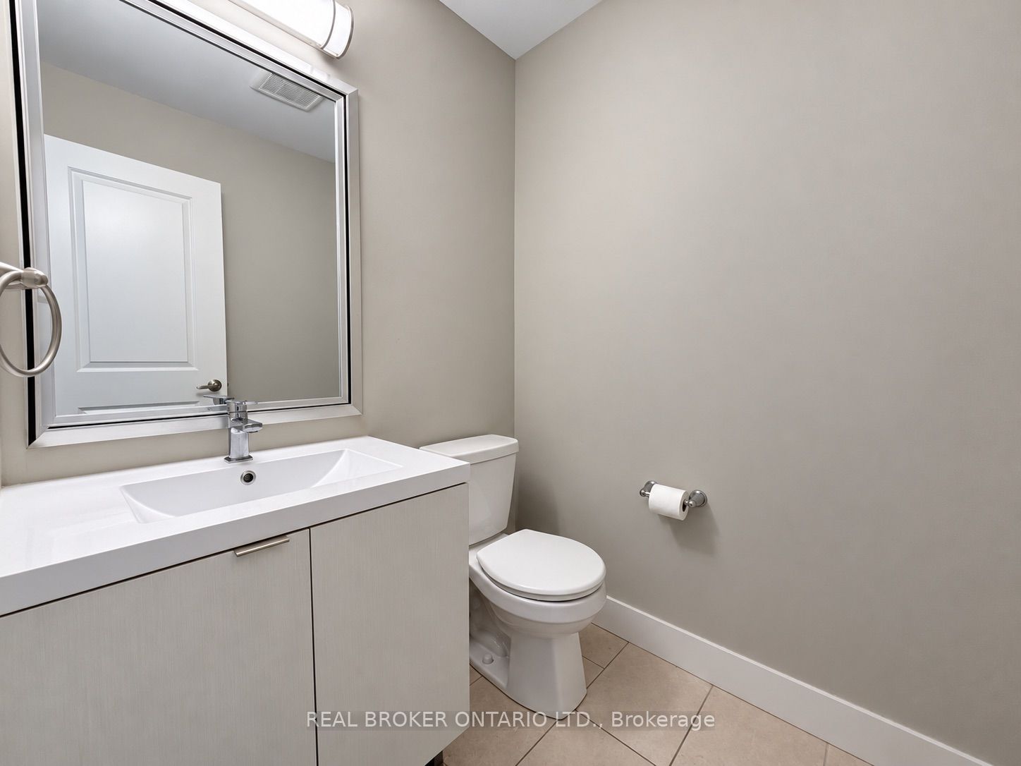 177 Edgevalley Road 184 Property Photo 10
