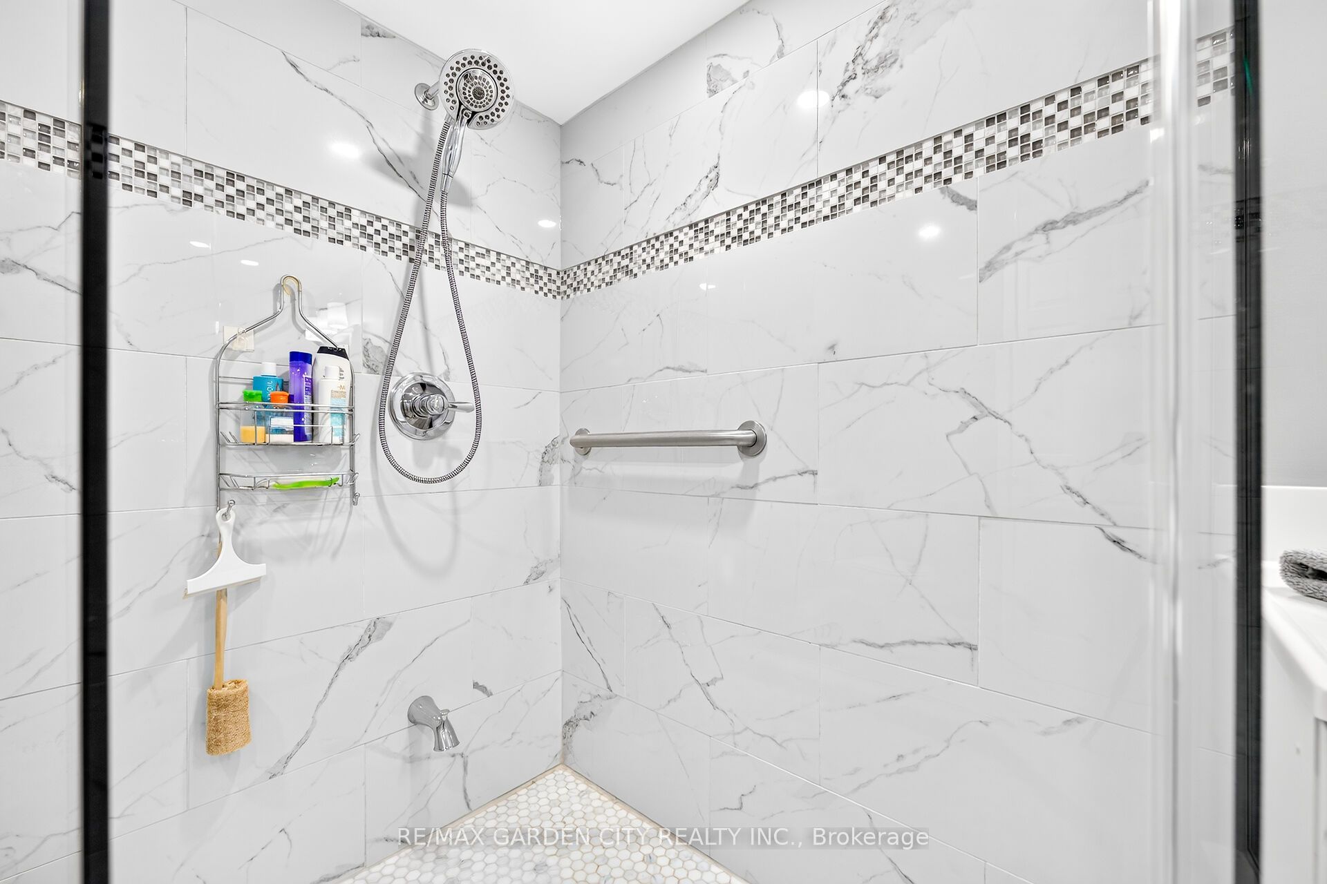 20 John Street 205 Property Photo 25