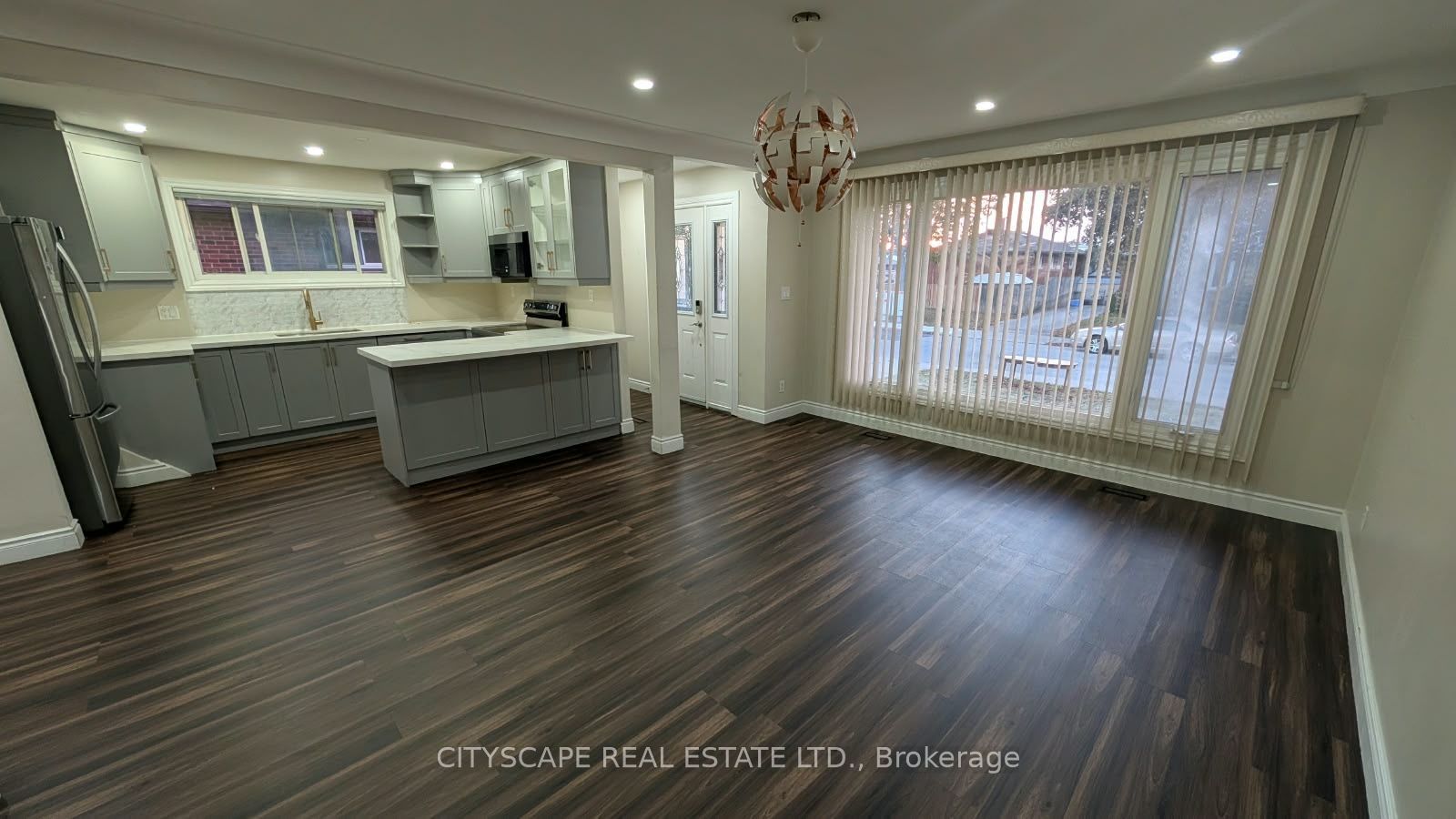 57 Clarendon Avenue Main Property Photo 5
