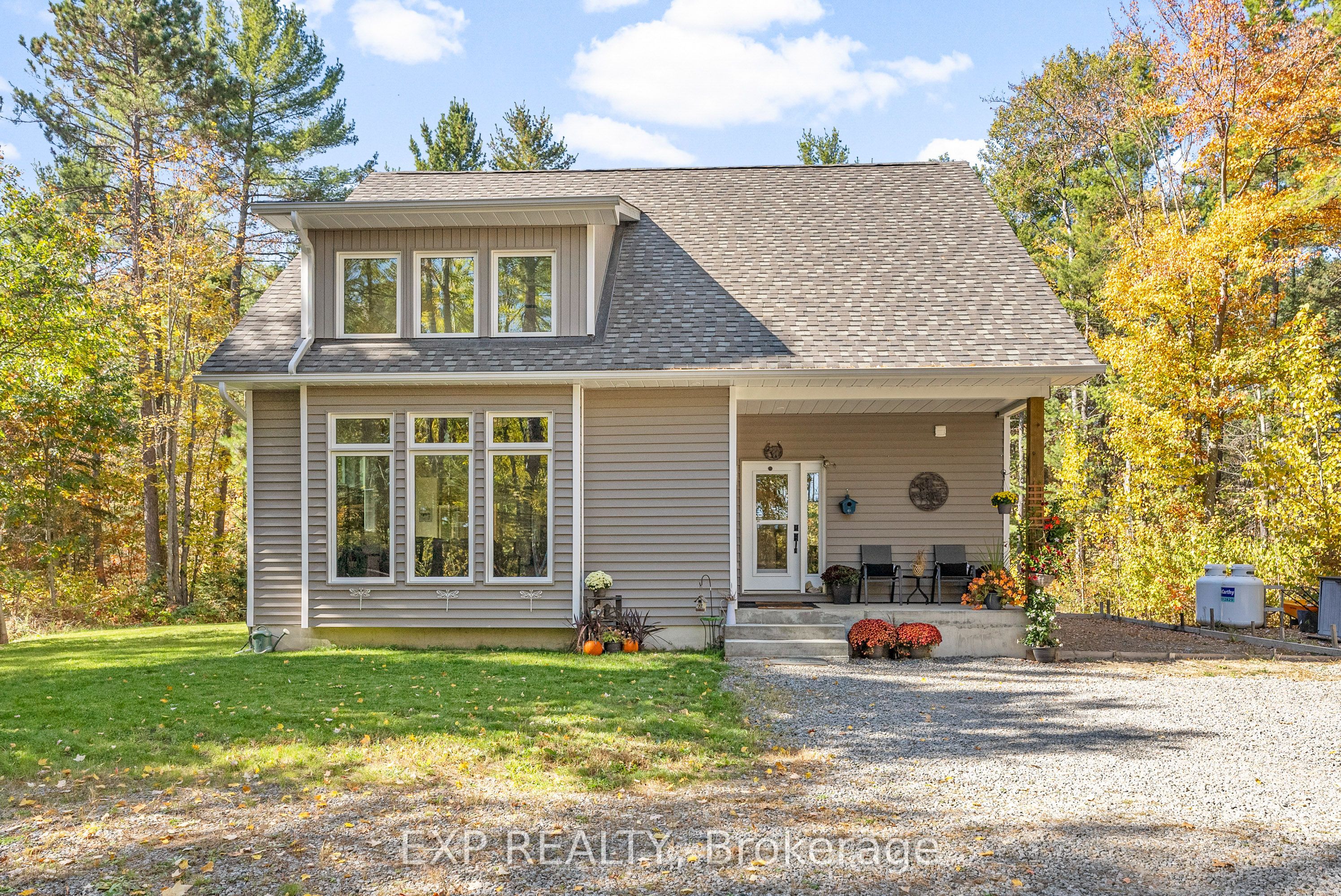 427 Paugh Lake Road Property Photo 2