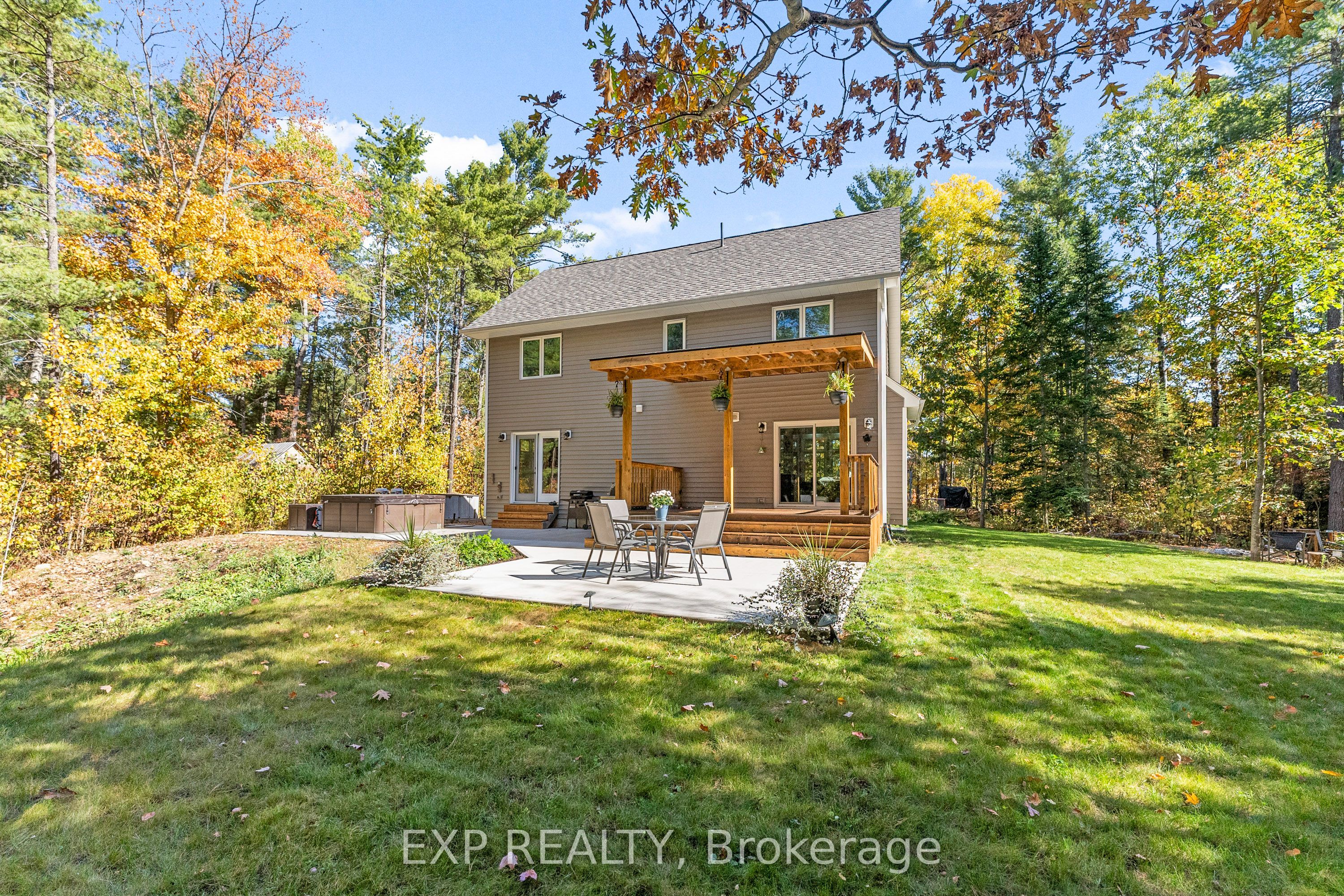 427 Paugh Lake Road Property Photo 4
