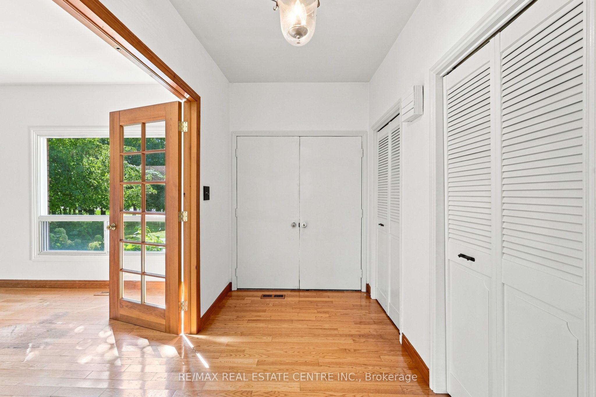 26 Maplewood Drive Property Photo 5