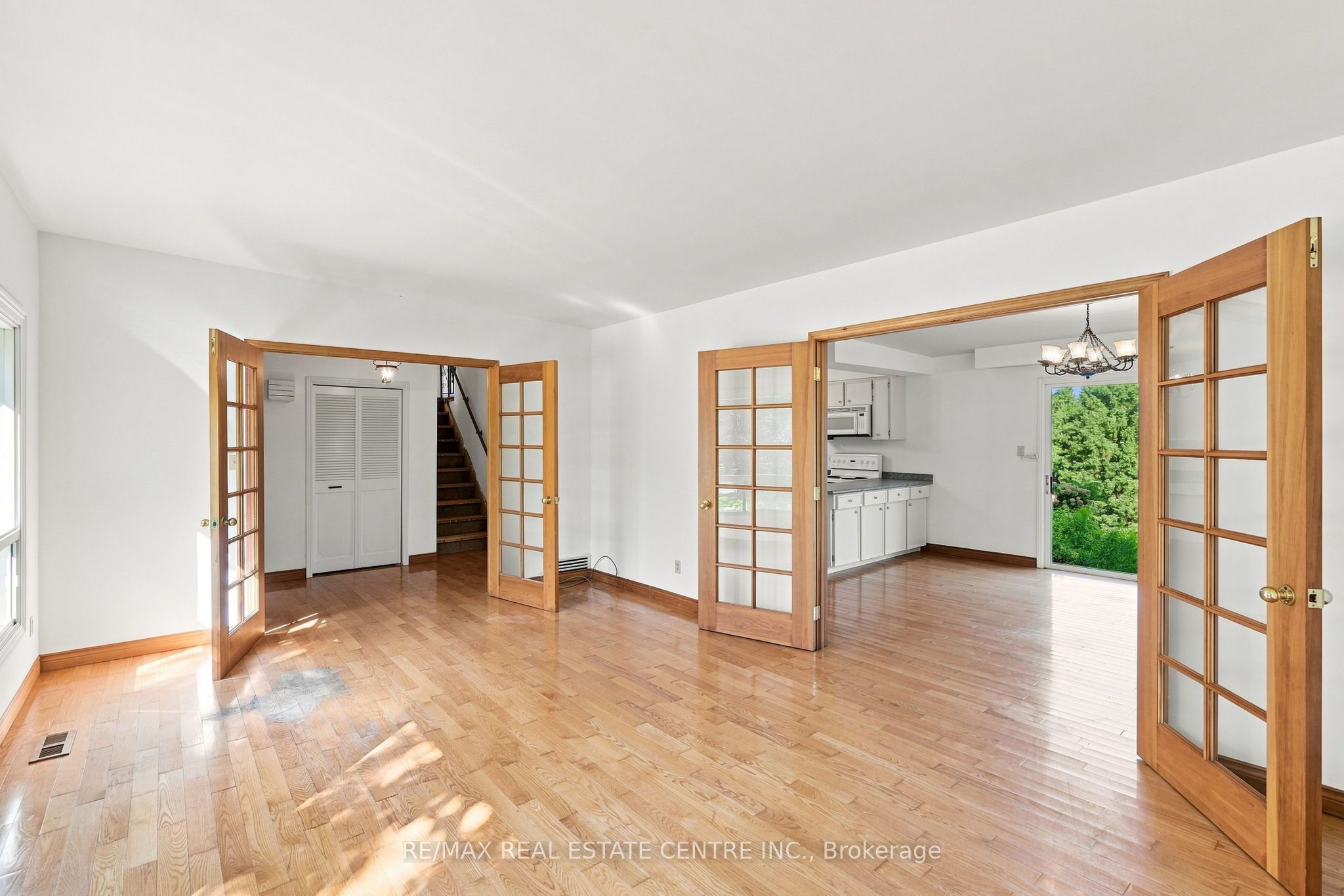 26 Maplewood Drive Property Photo 9