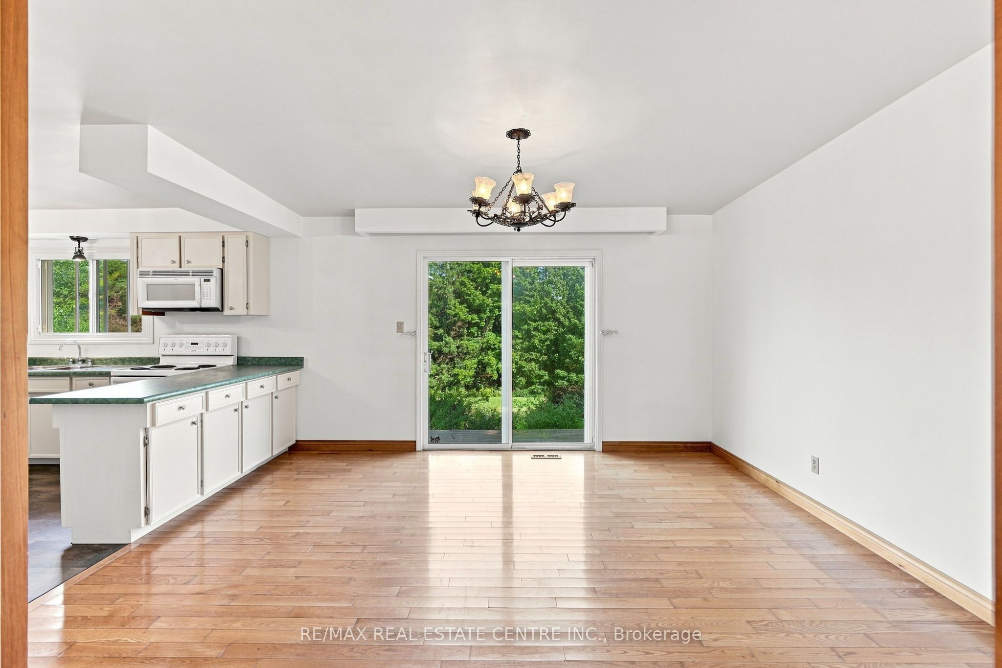 26 Maplewood Drive Property Photo 11