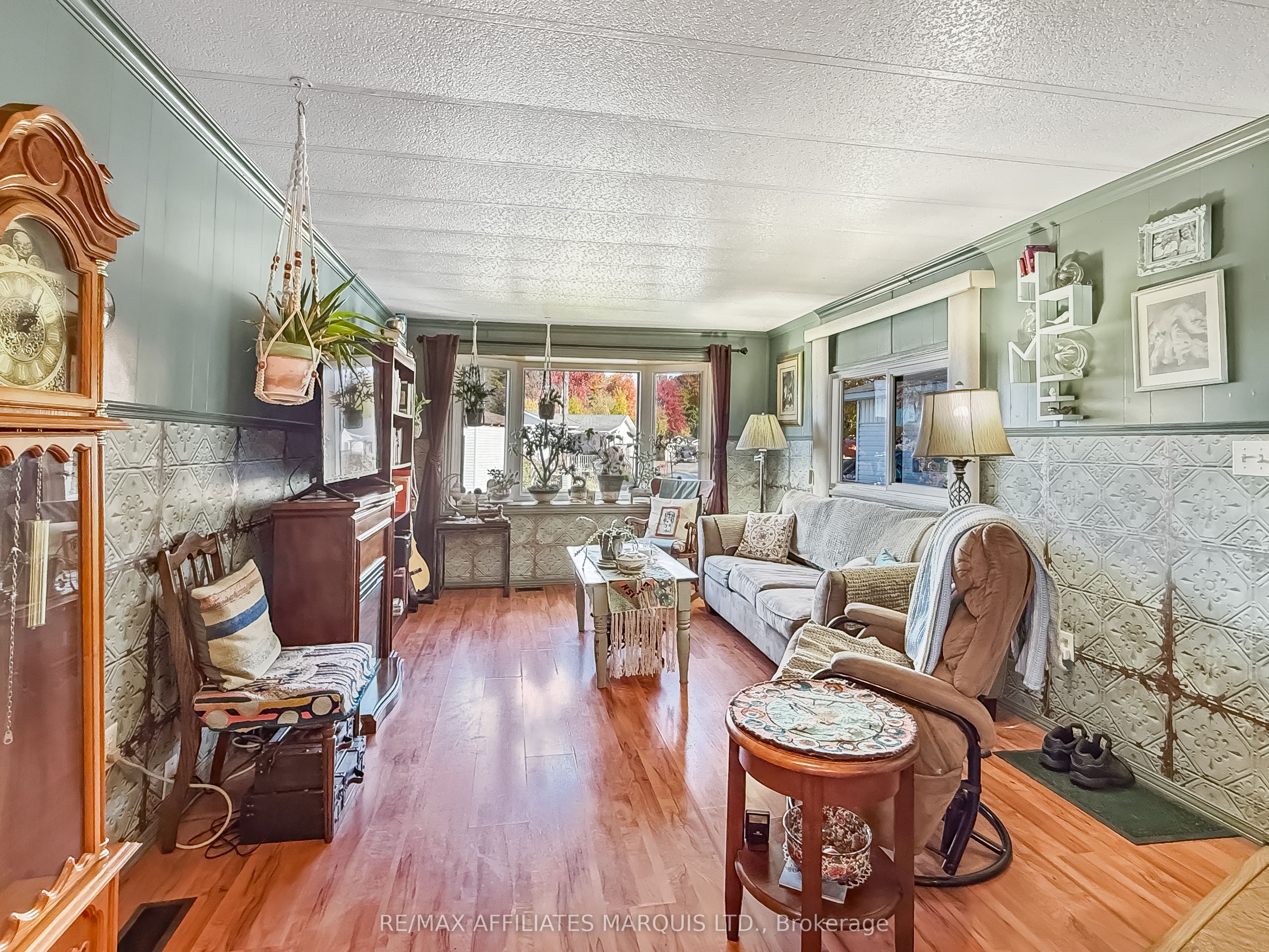 2155 Tollgate Road W 15 Property Photo 5