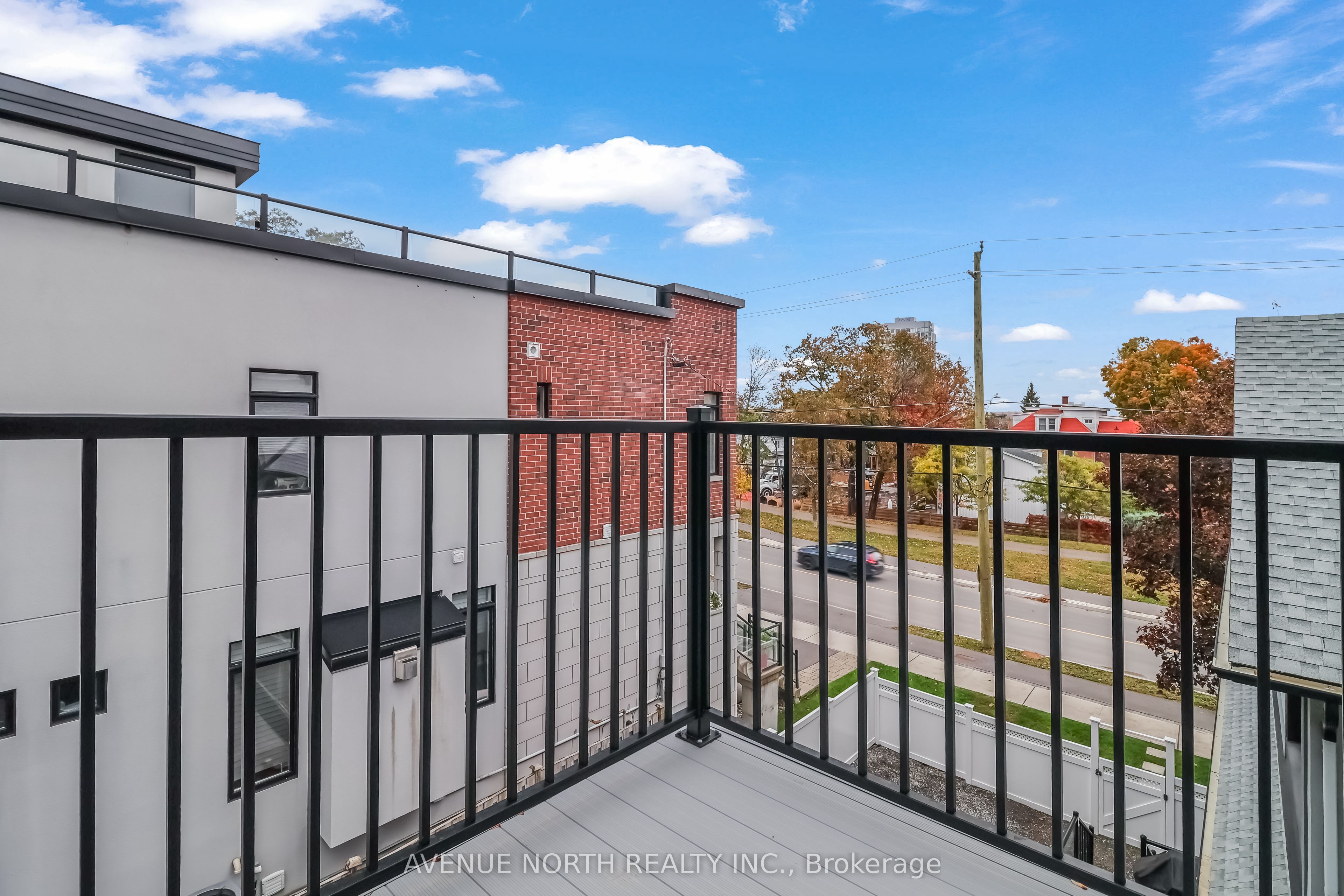 436 Athlone Avenue 202 Property Photo 5