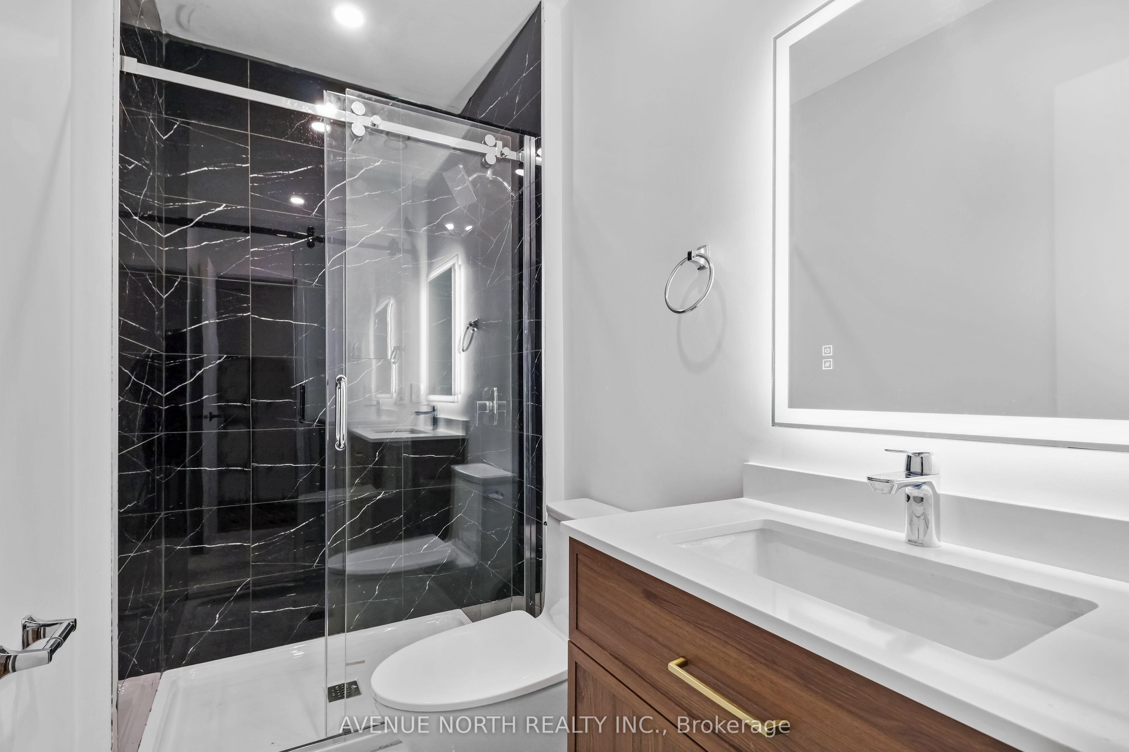 436 Athlone Avenue 201 Property Photo 5