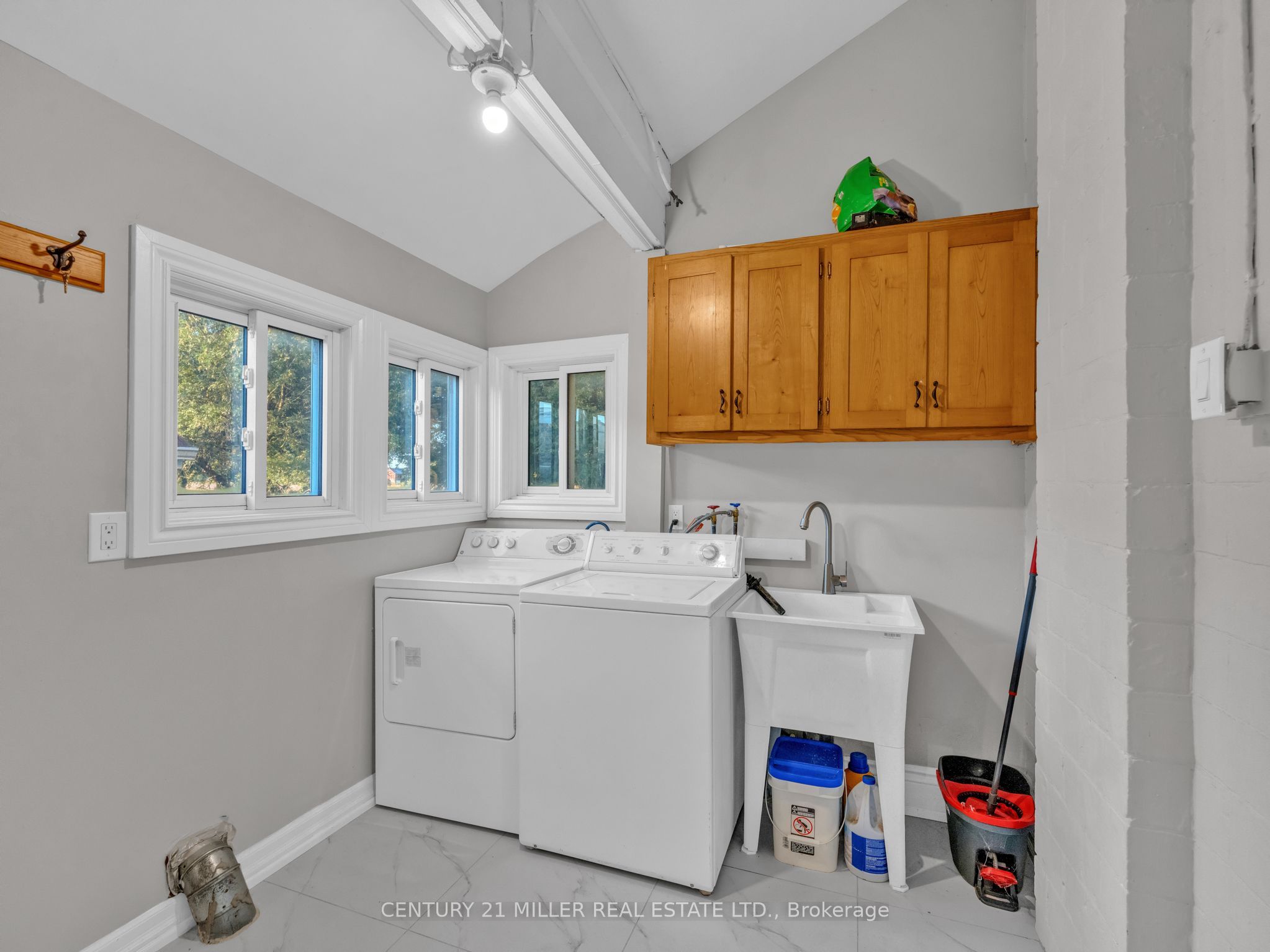 27983 Talbot Line Property Photo 14