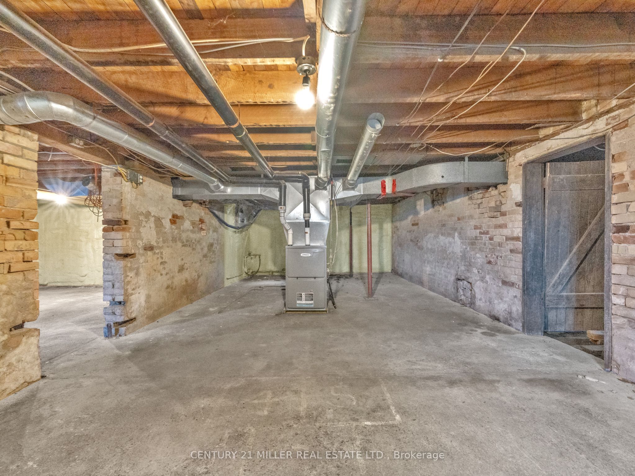 27983 Talbot Line Property Photo 29