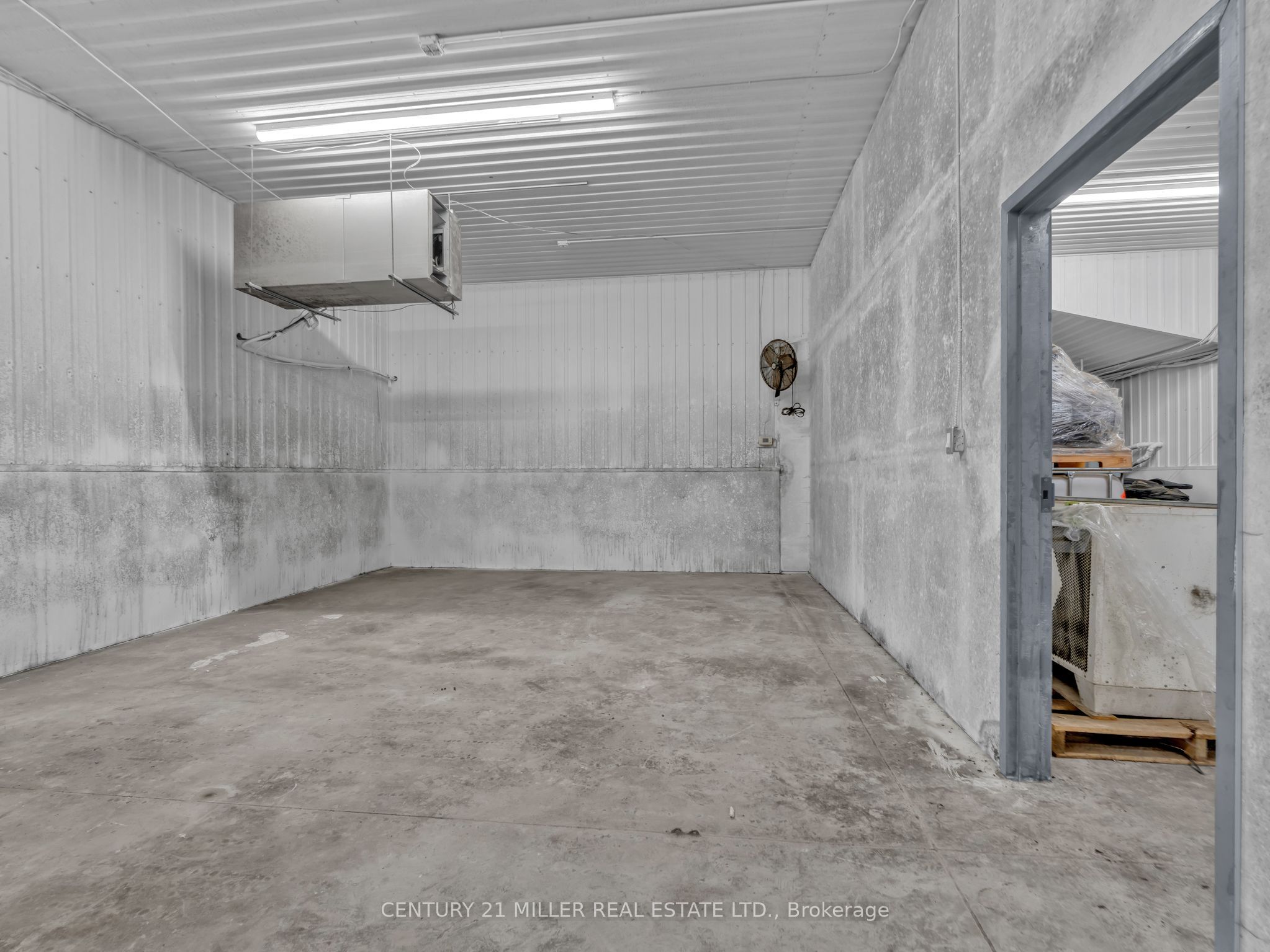 27983 Talbot Line Property Photo 45