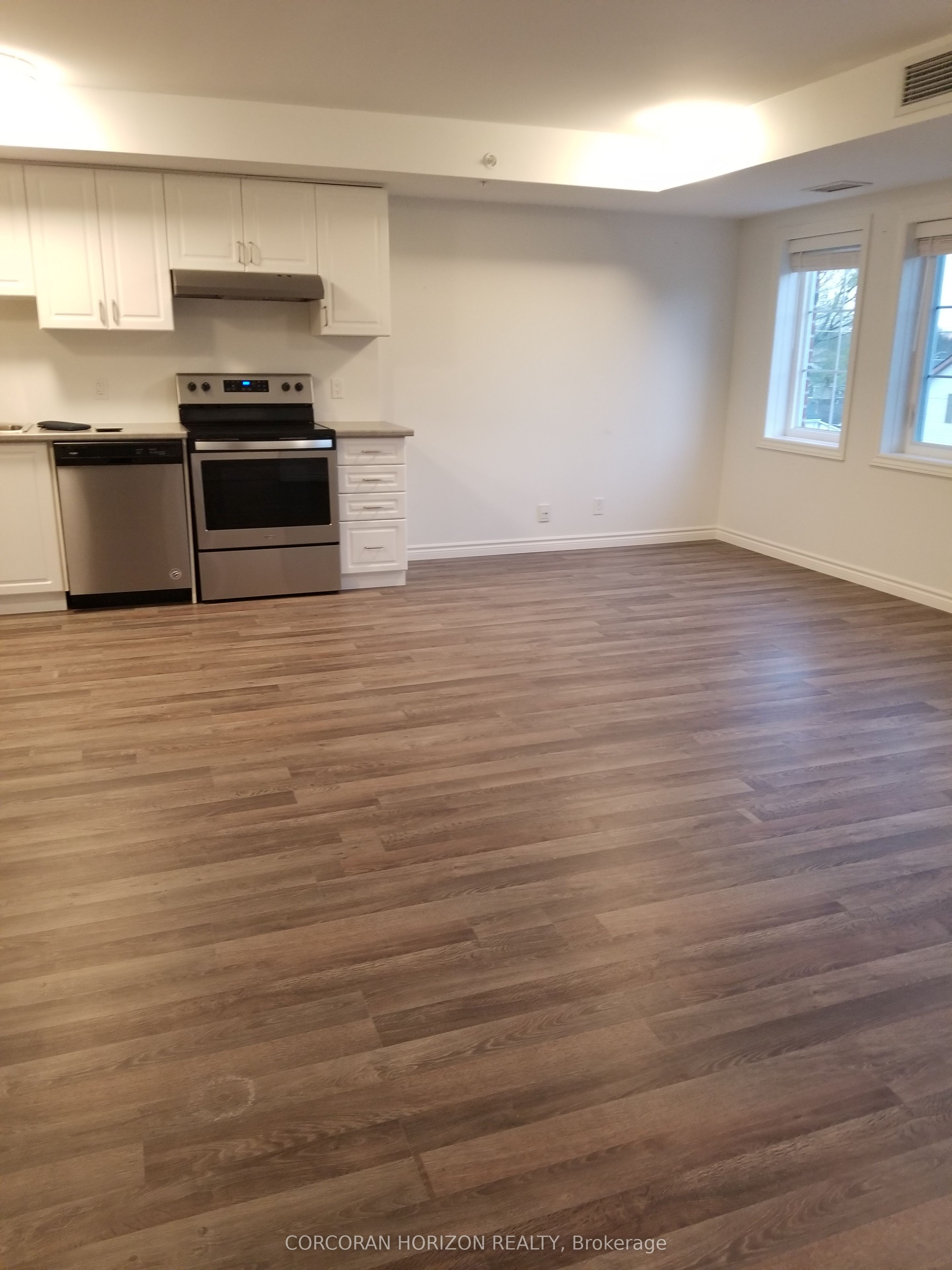 253 Broadway Street 203 (a1) Property Photo 3