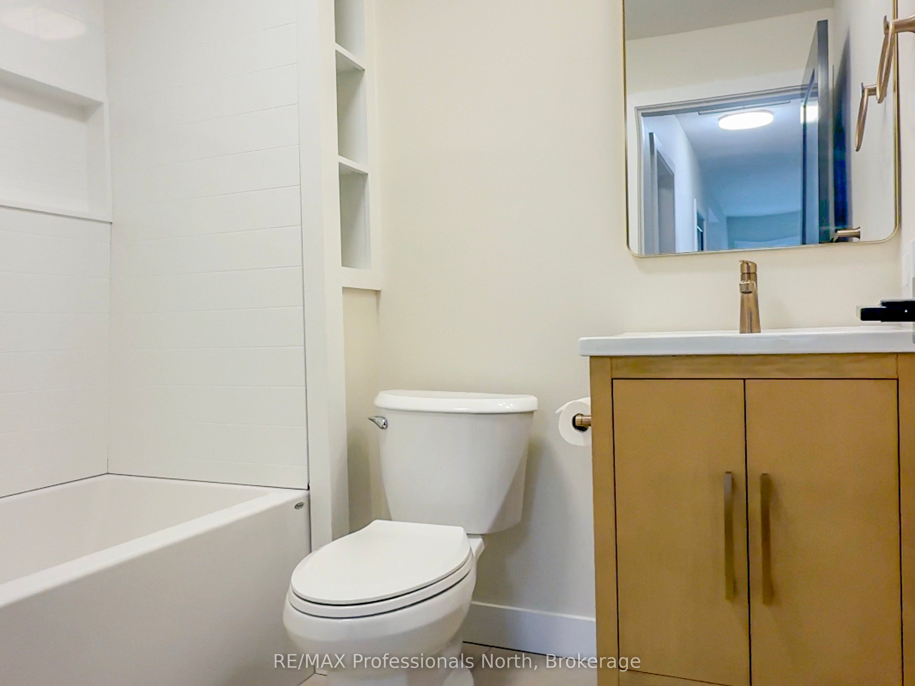 523 High Street Property Photo 14