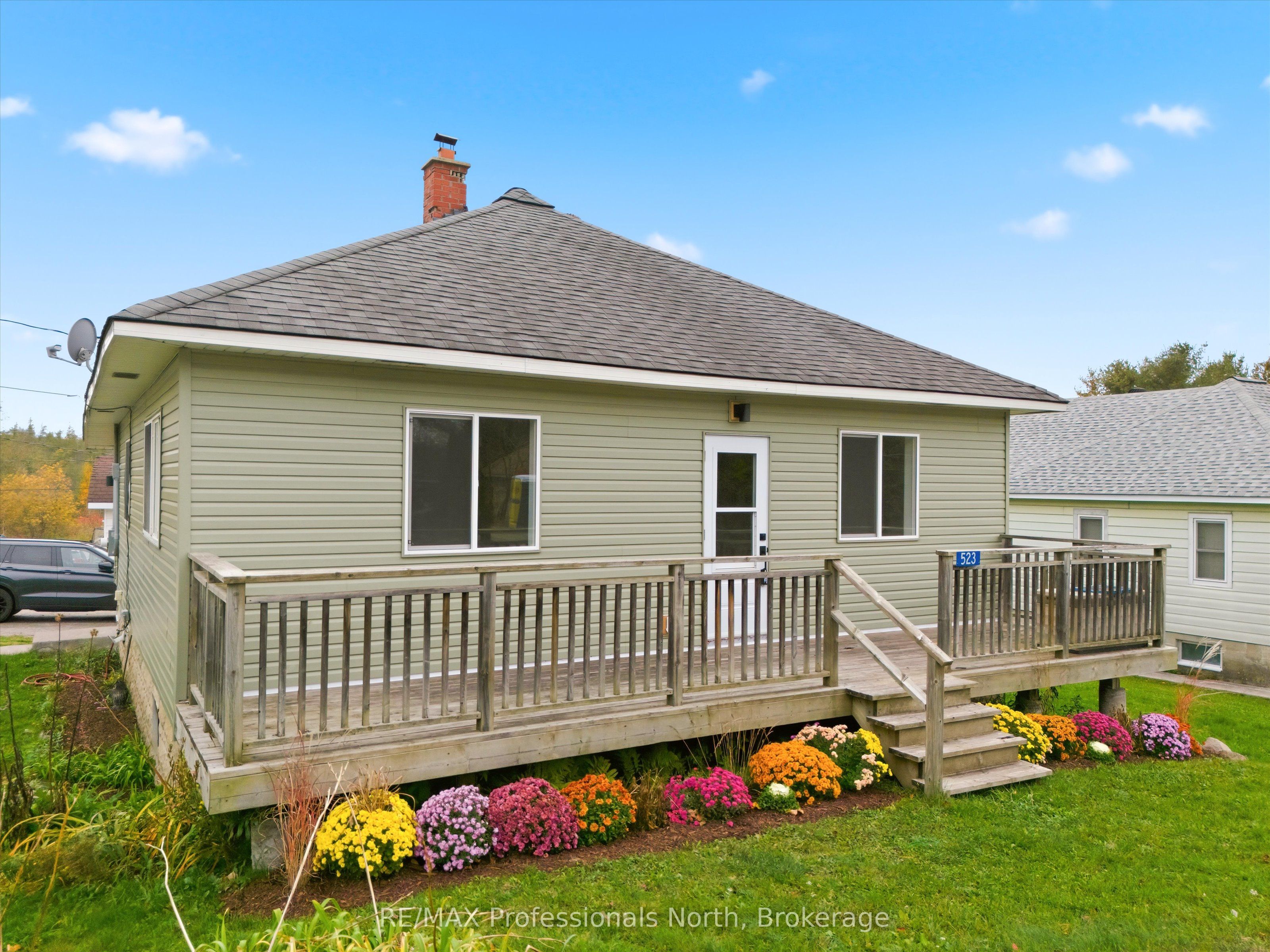 523 High Street Property Photo 16