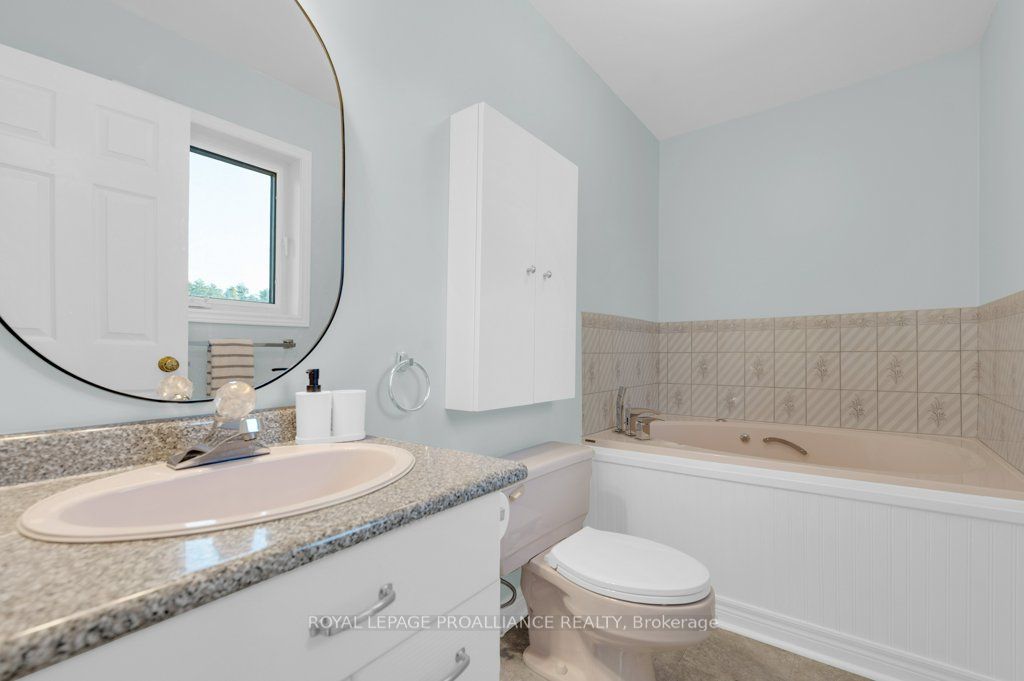 1018c Leisure Lane Property Photo 25