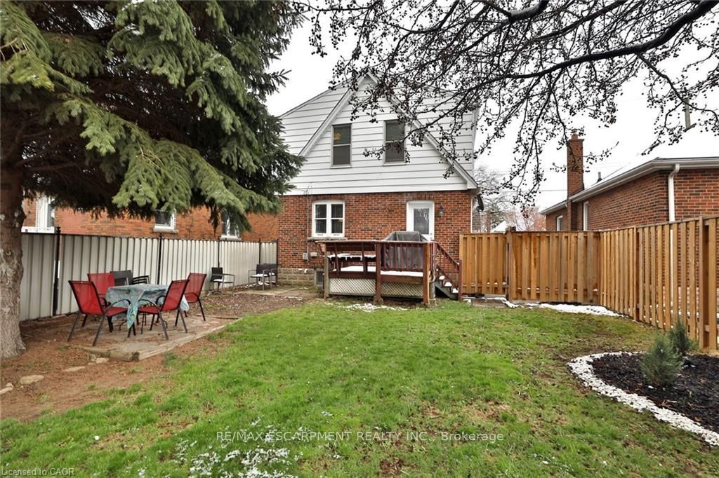 78 Cameron Avenue S Property Photo 23