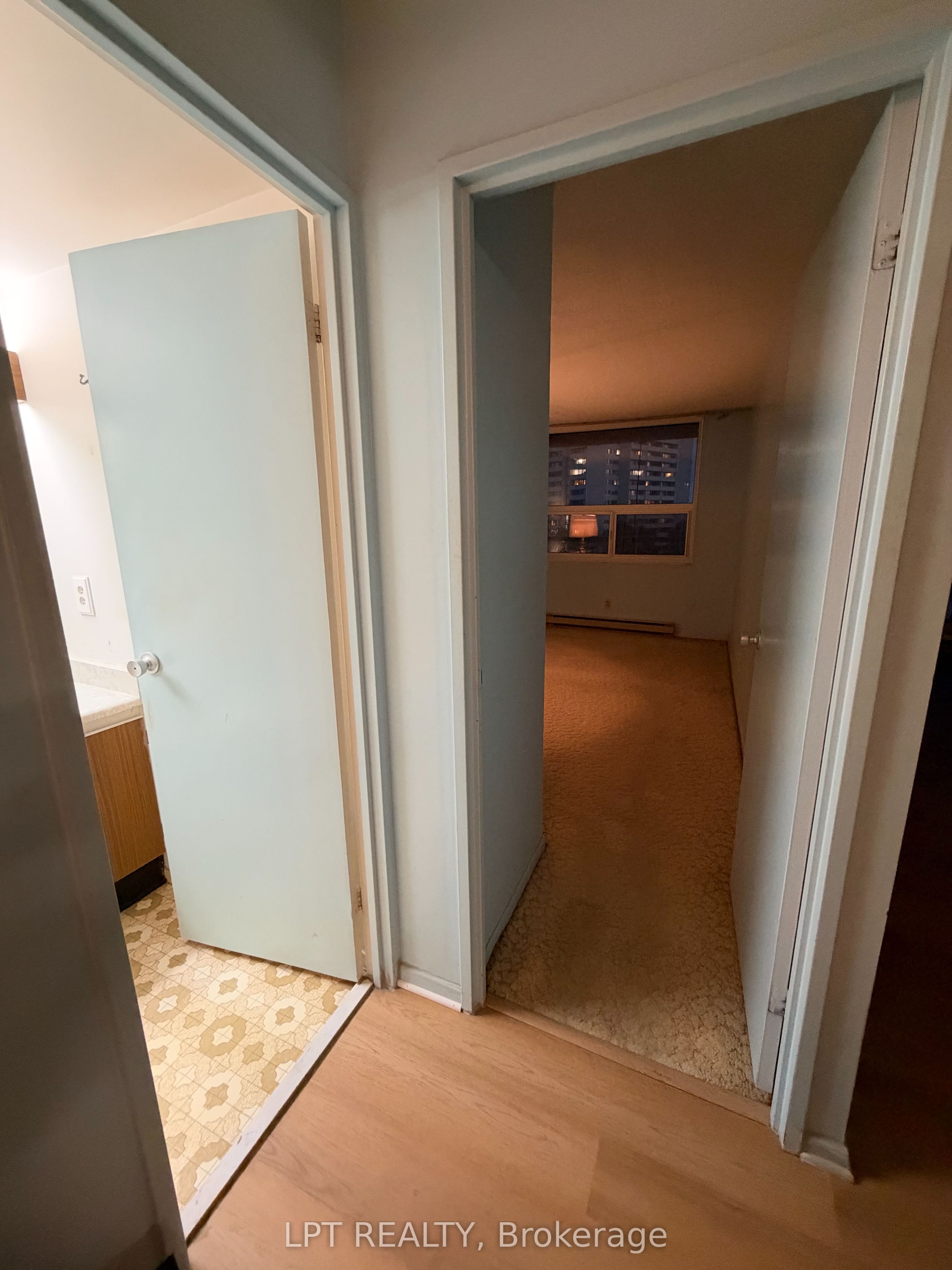 1380 Prince Of Wales Drive S 510 Property Photo 16