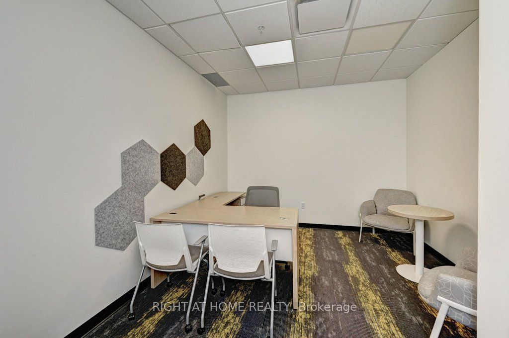 100 Garment Street 218 Property Photo 27