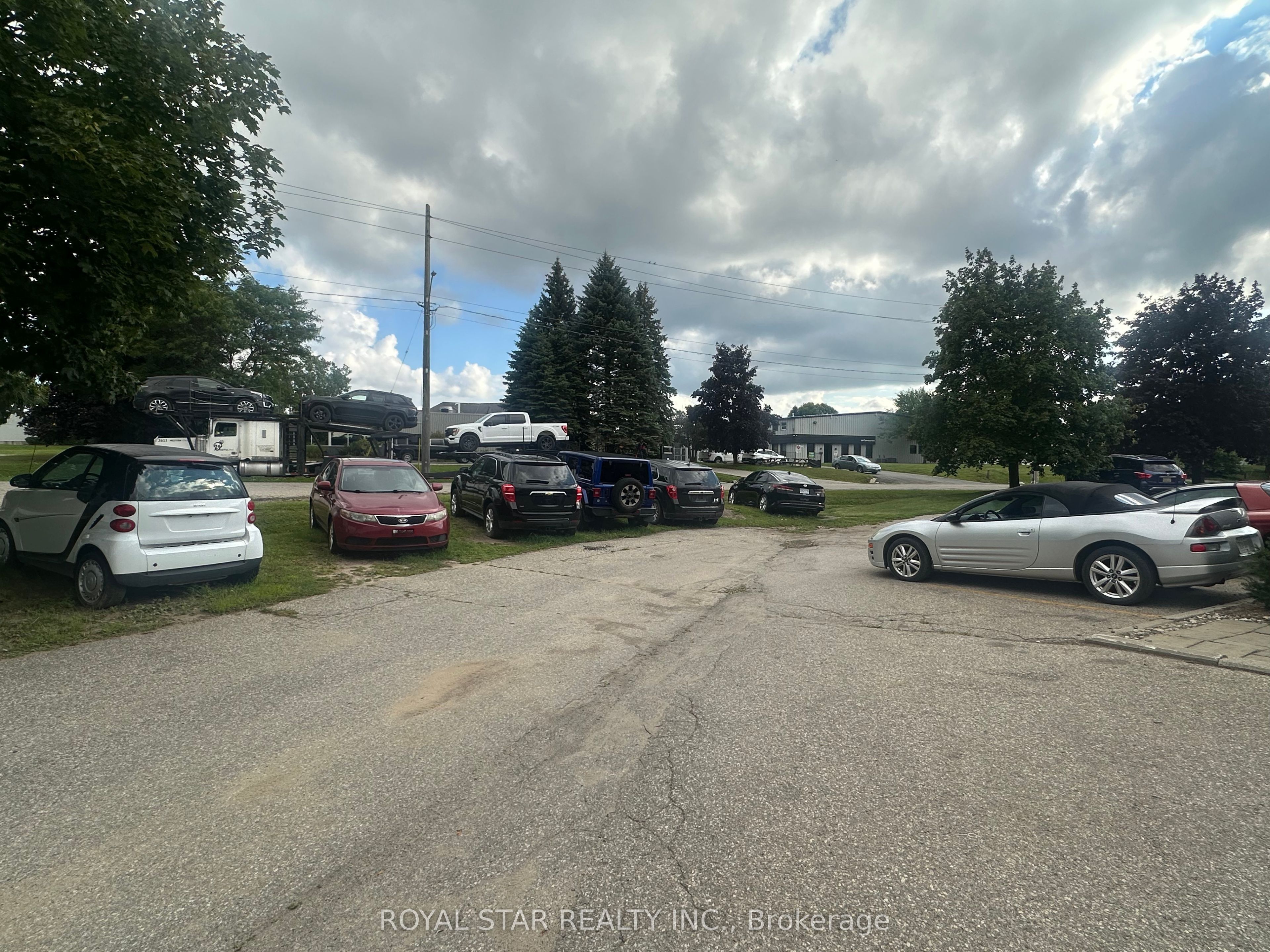 53 Cowansview Road Property Photo 2