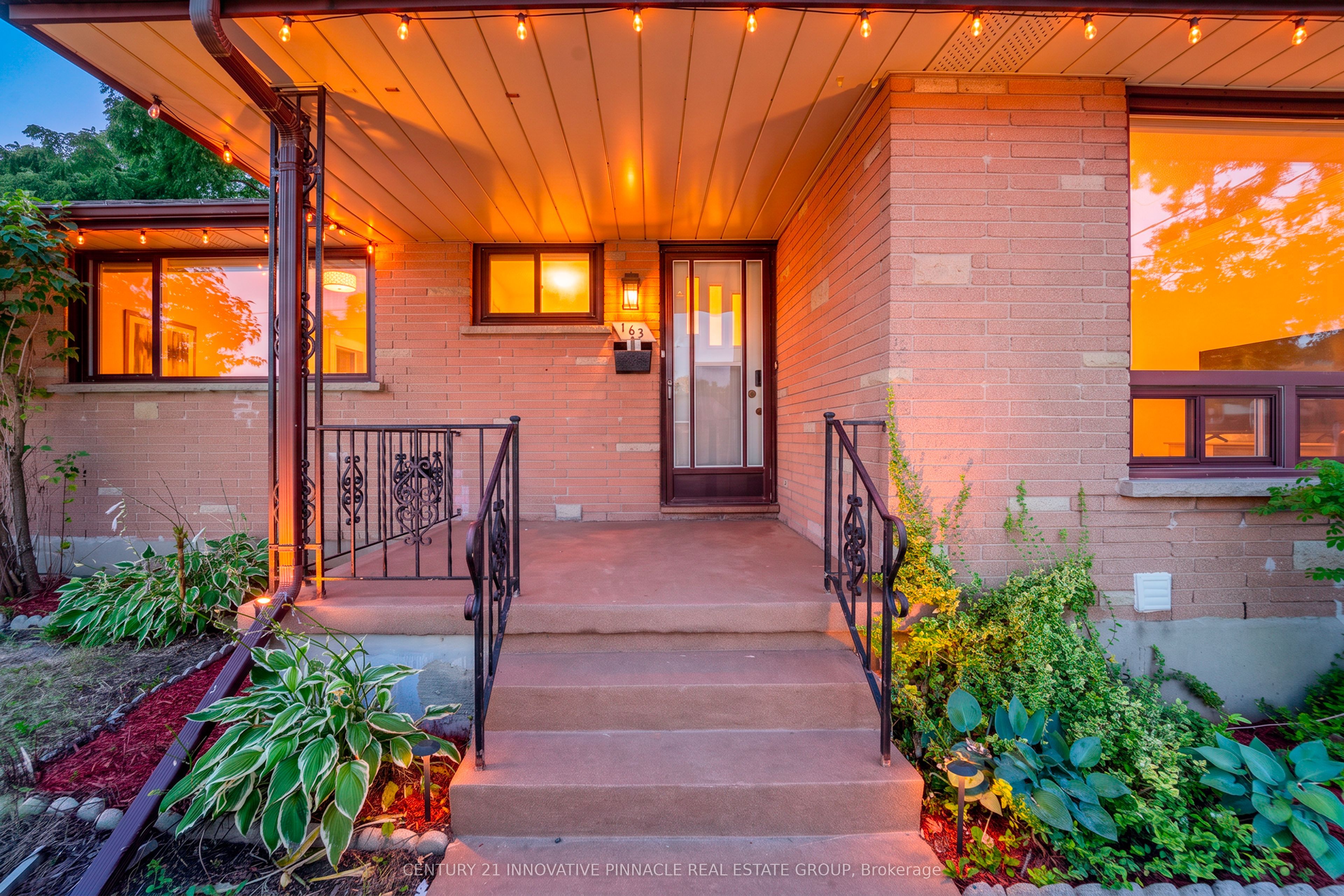 163 Atkinson Boulevard Property Photo 8