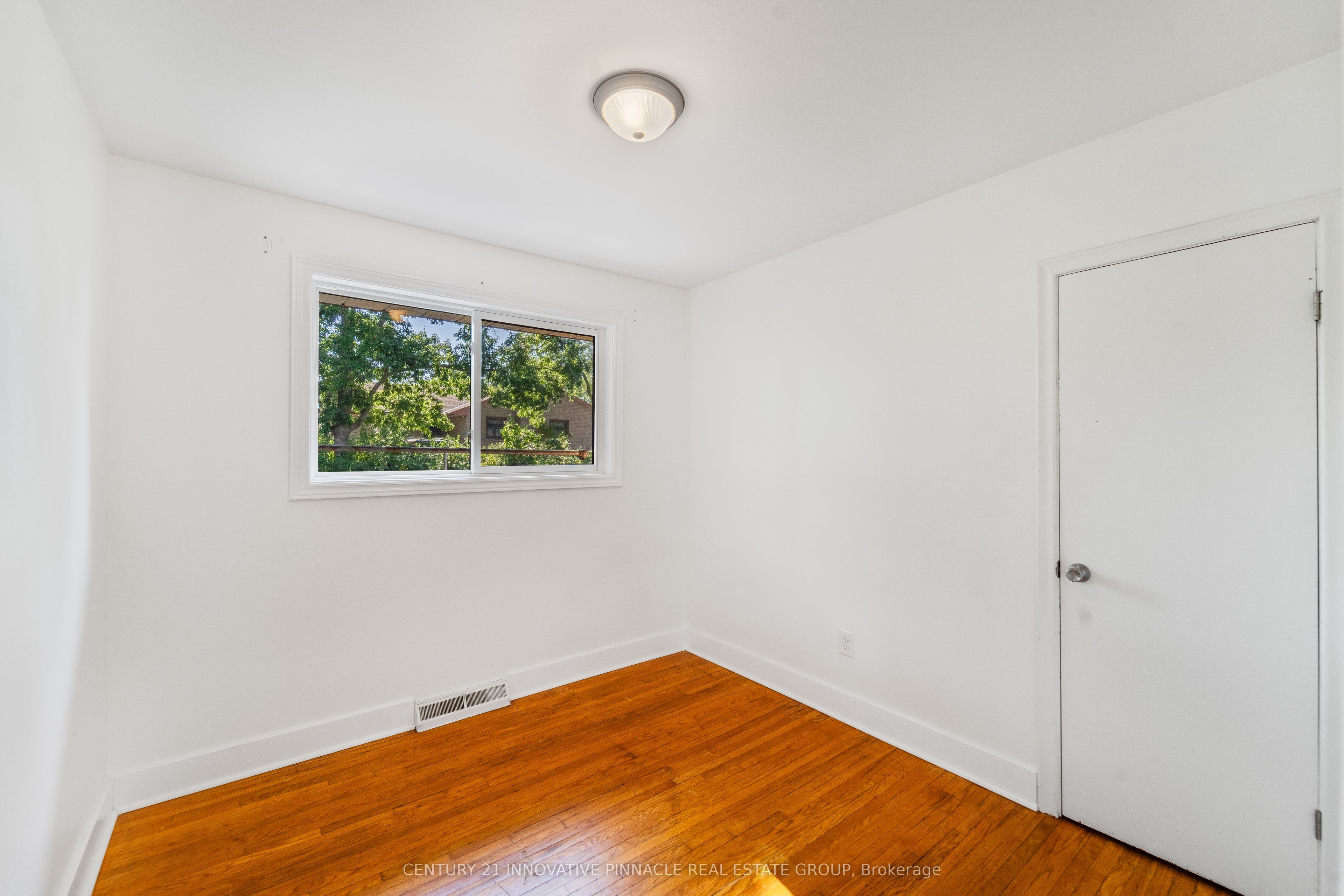 163 Atkinson Boulevard Property Photo 28
