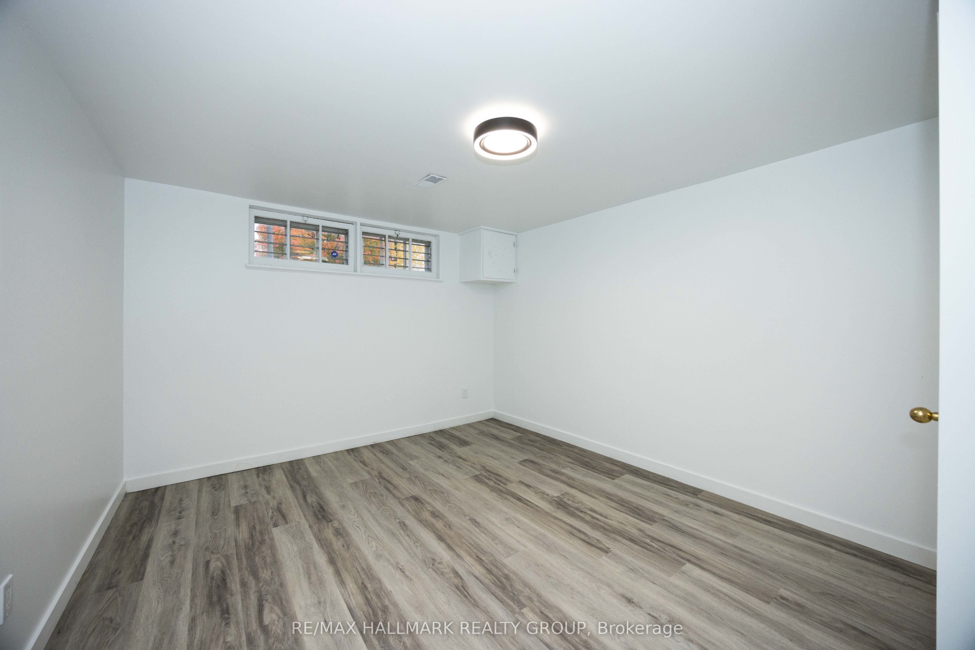 926 Elsett Drive Property Photo 28