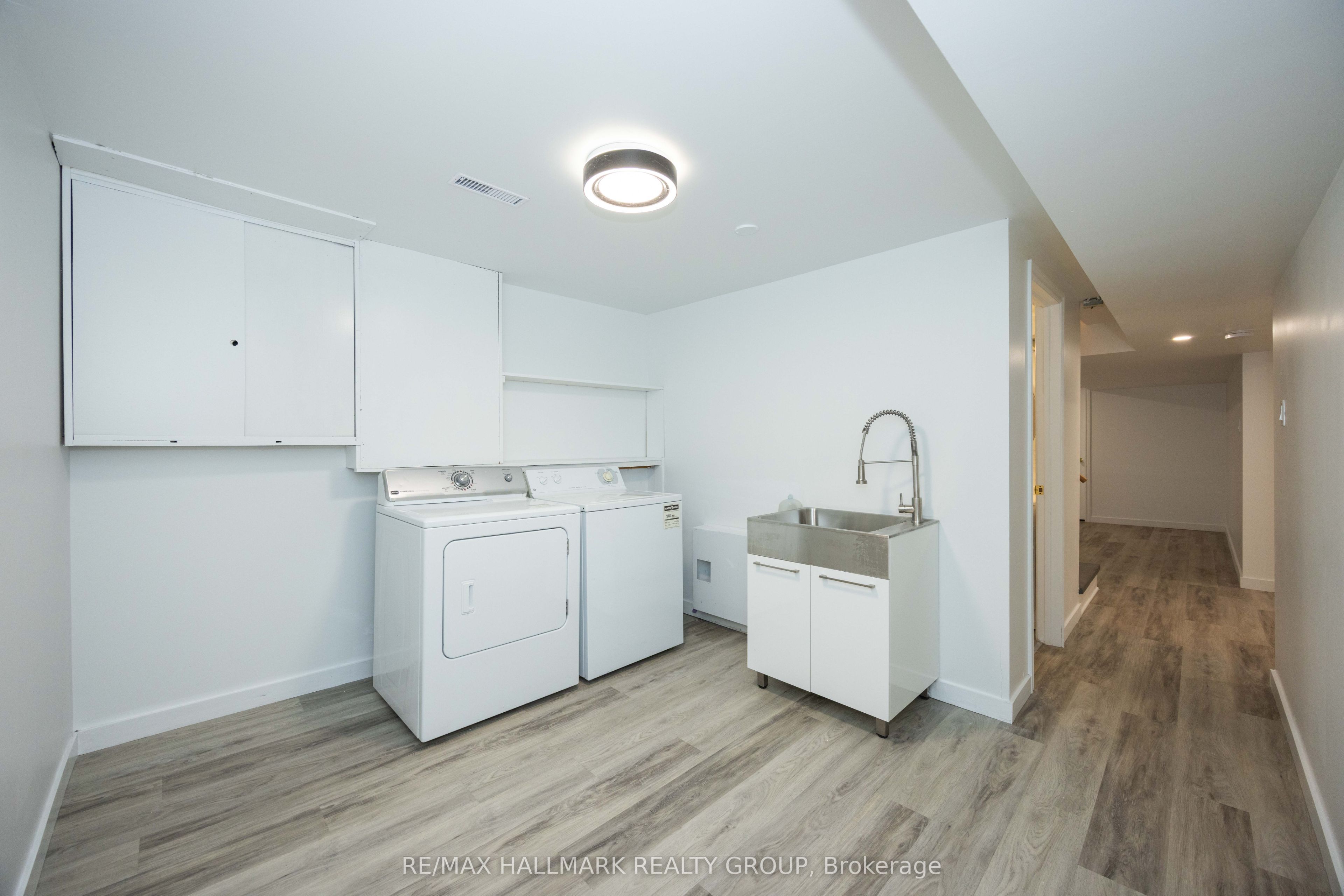 926 Elsett Drive Property Photo 32