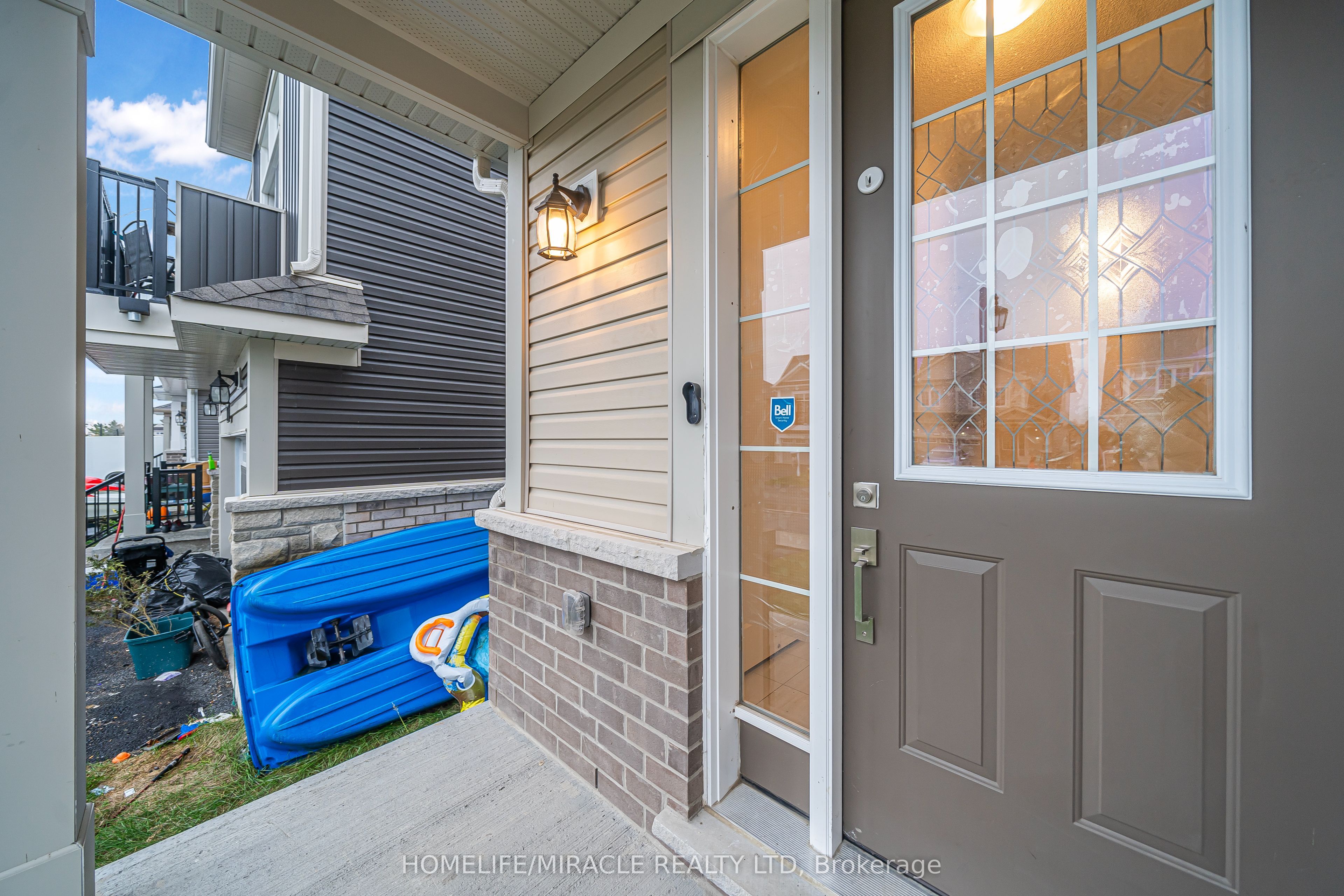 107 Oakmont Drive Property Photo 3