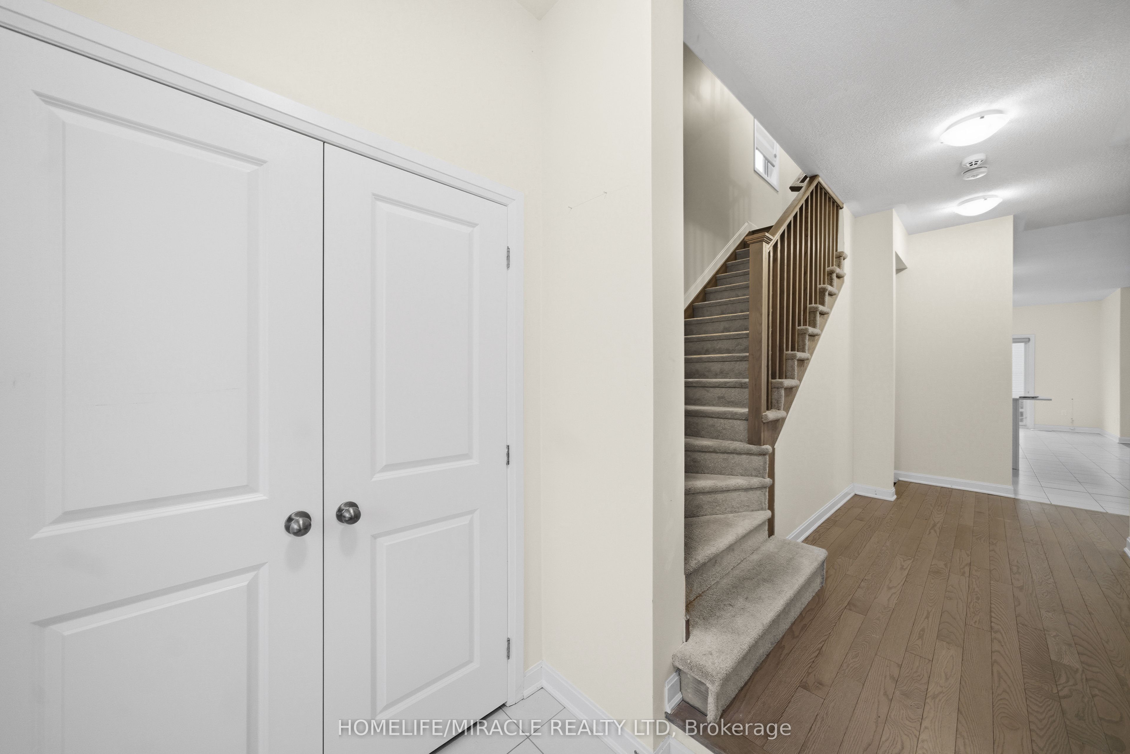 107 Oakmont Drive Property Photo 5