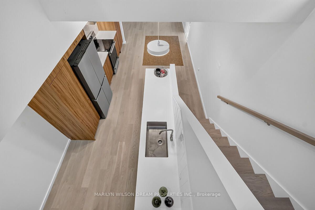 43 Stirling Avenue Property Photo 18