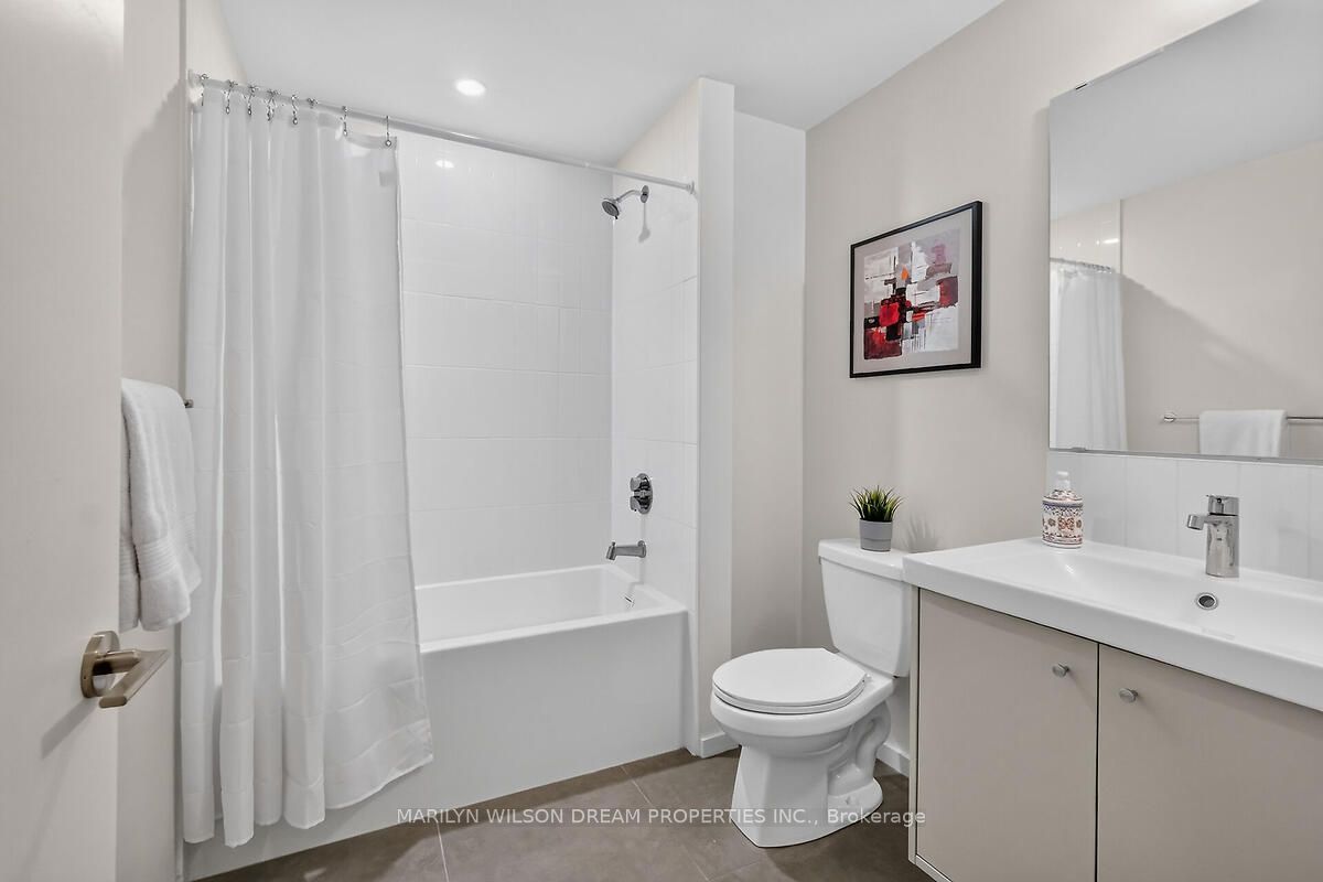 43 Stirling Avenue Property Photo 23
