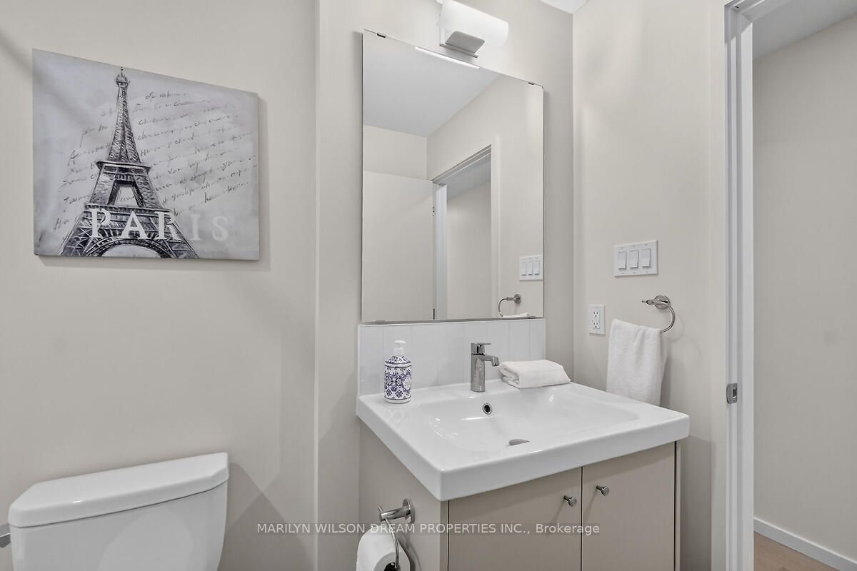 43 Stirling Avenue Property Photo 30