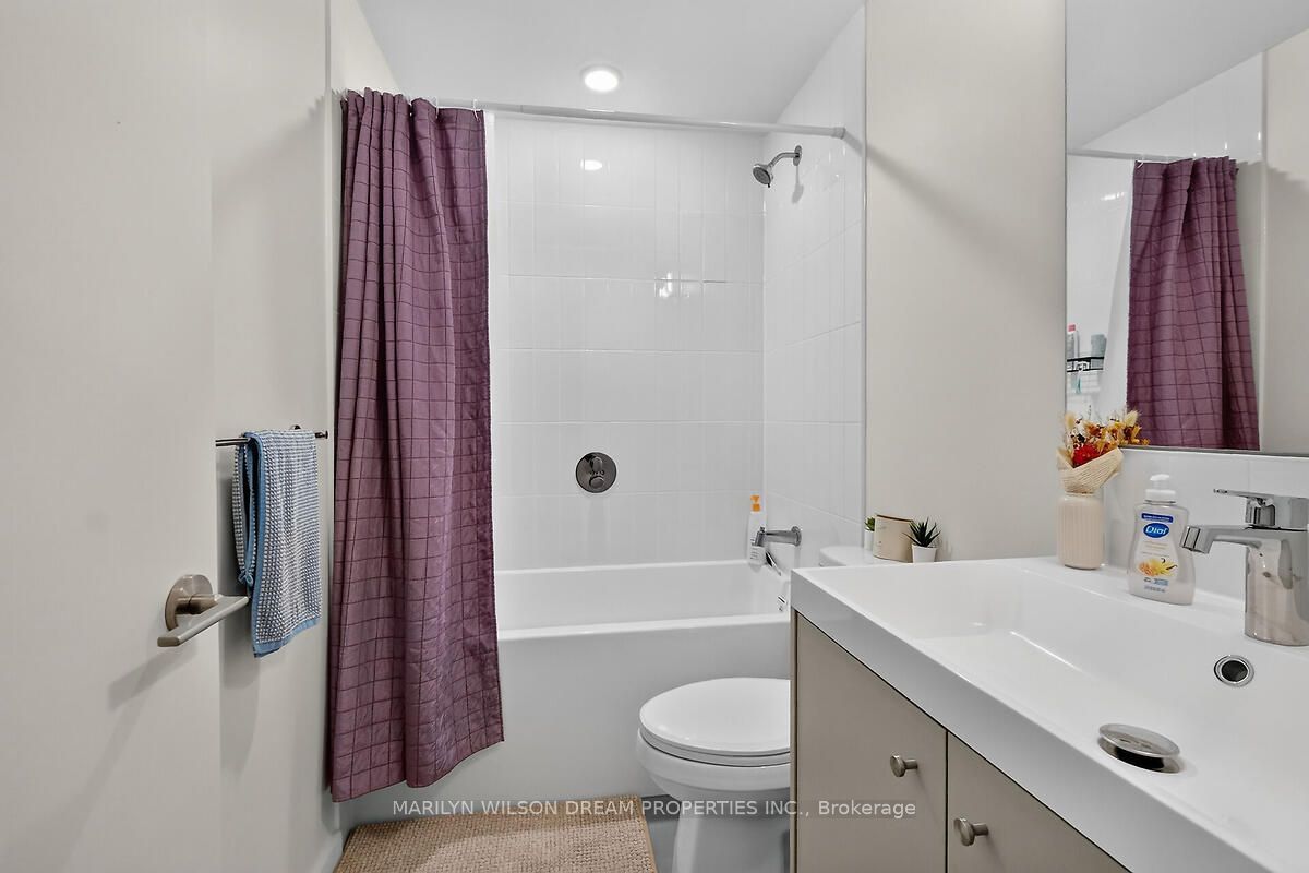 43 Stirling Avenue Property Photo 47