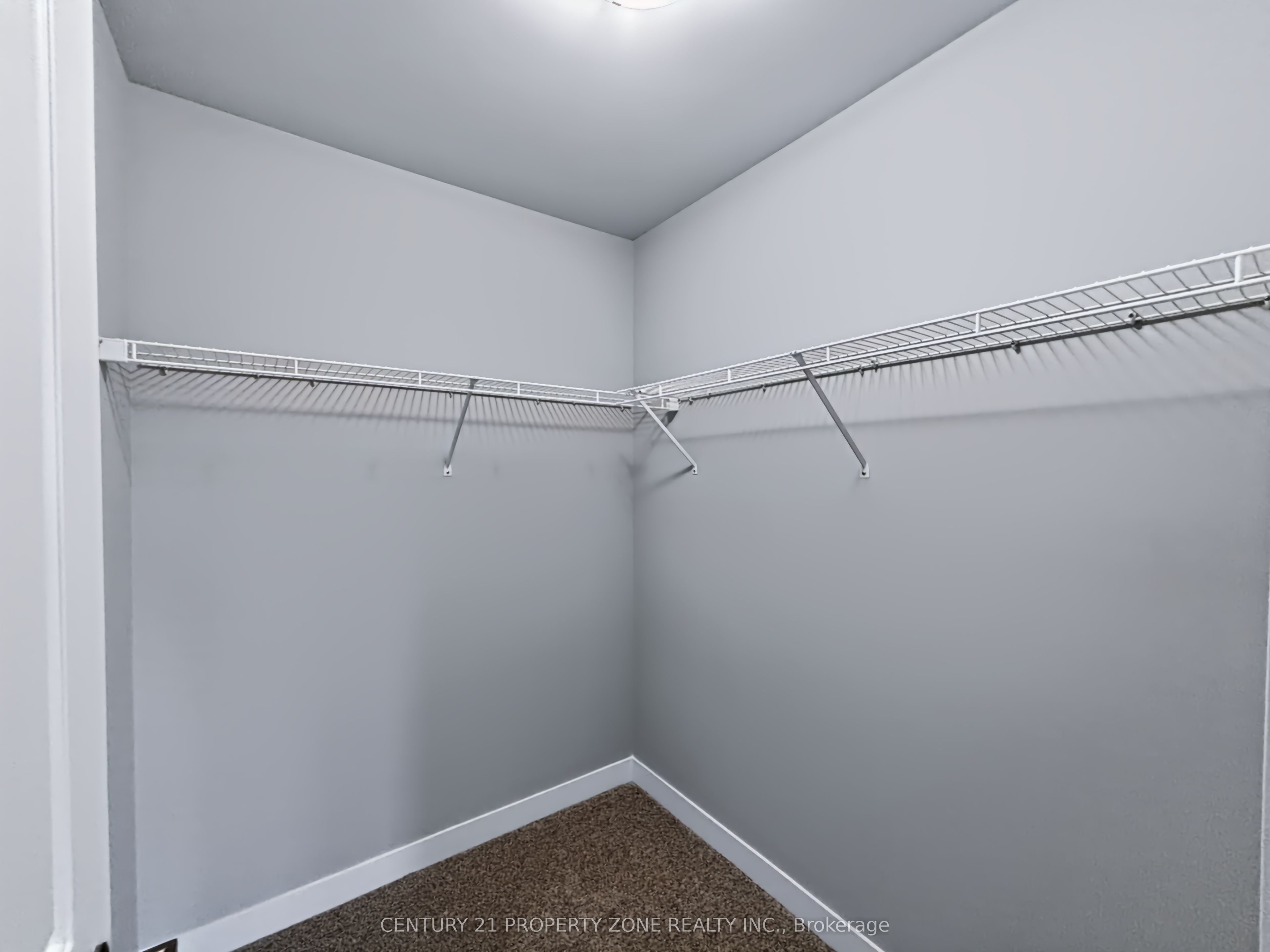 3596 Southbridge Avenue Property Photo 28
