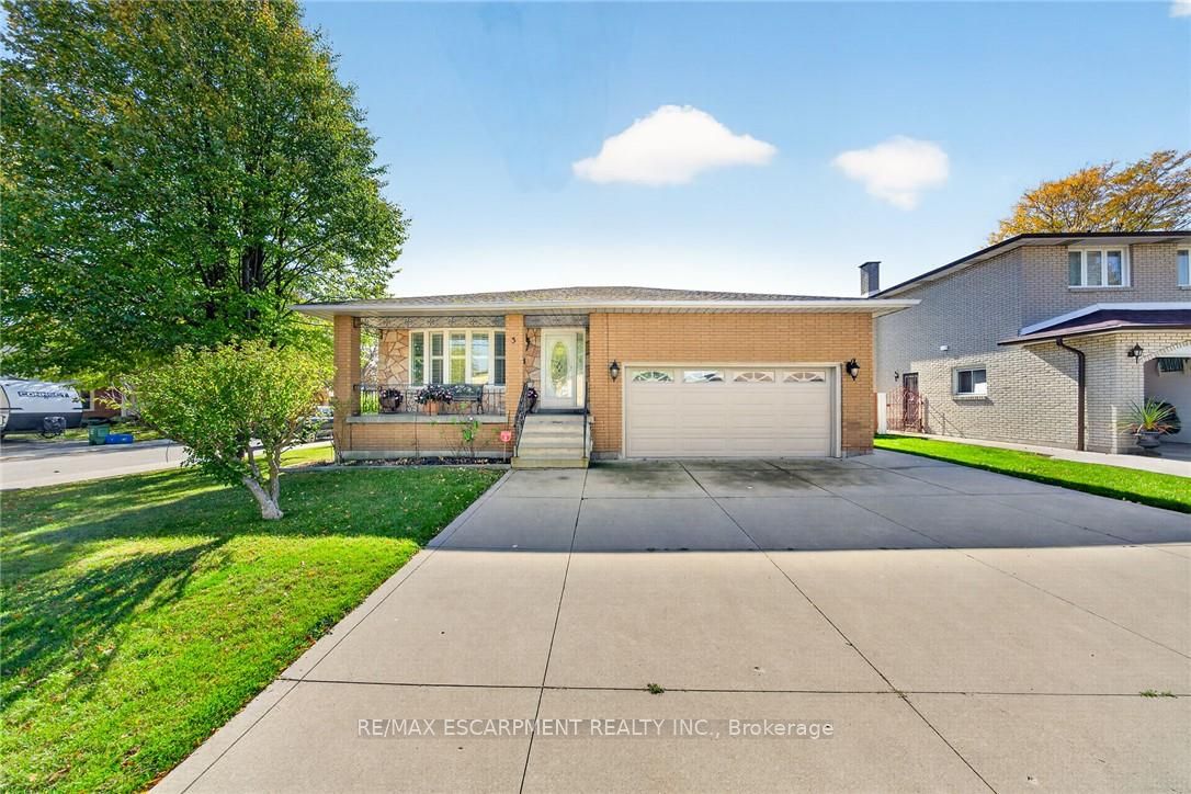 3 Harvard Place Property Photo 1