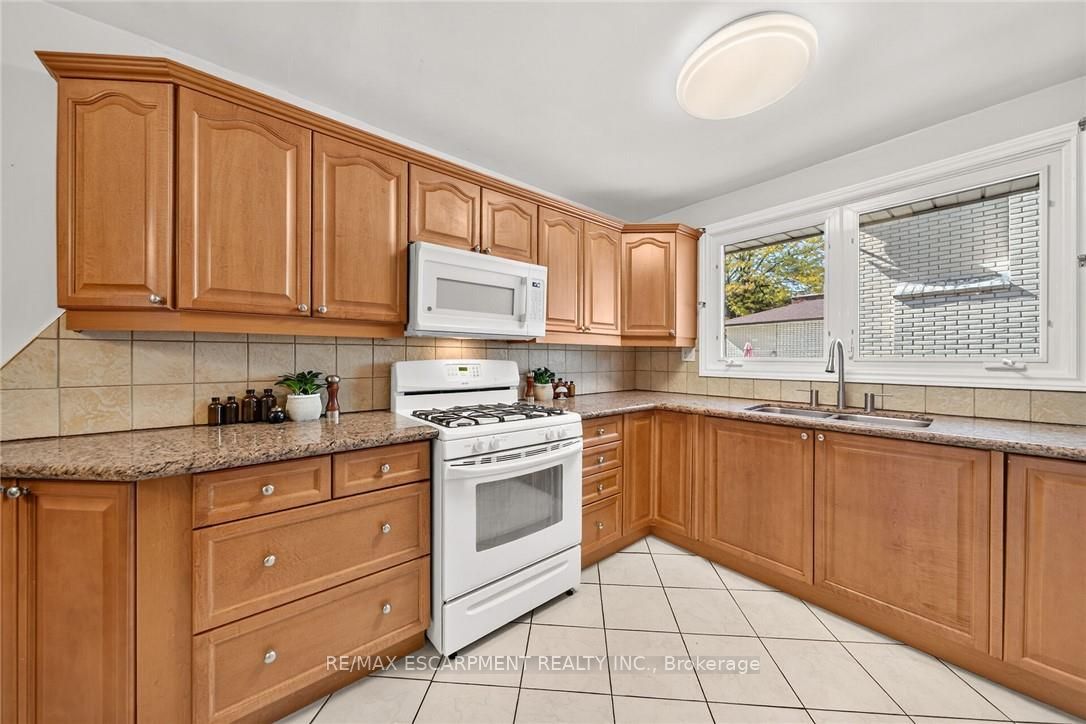 3 Harvard Place Property Photo 16
