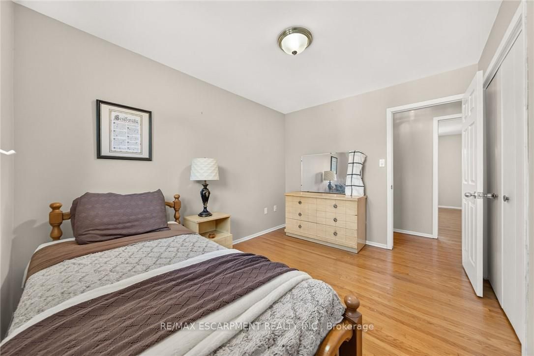 3 Harvard Place Property Photo 20