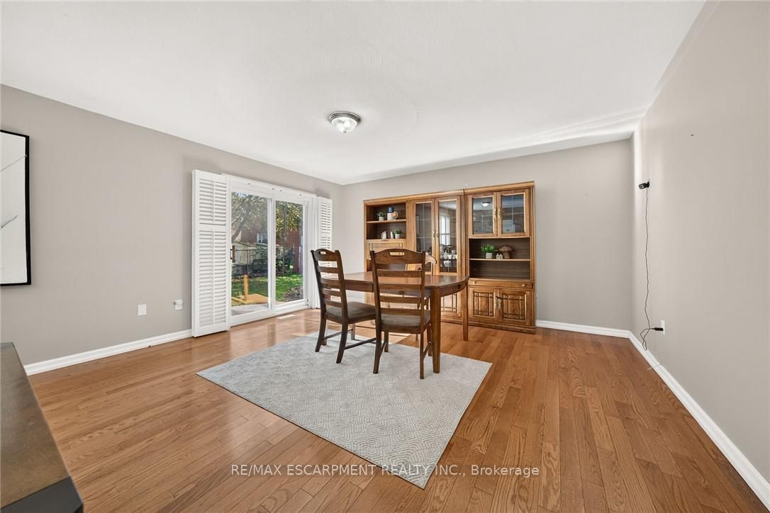 3 Harvard Place Property Photo 35