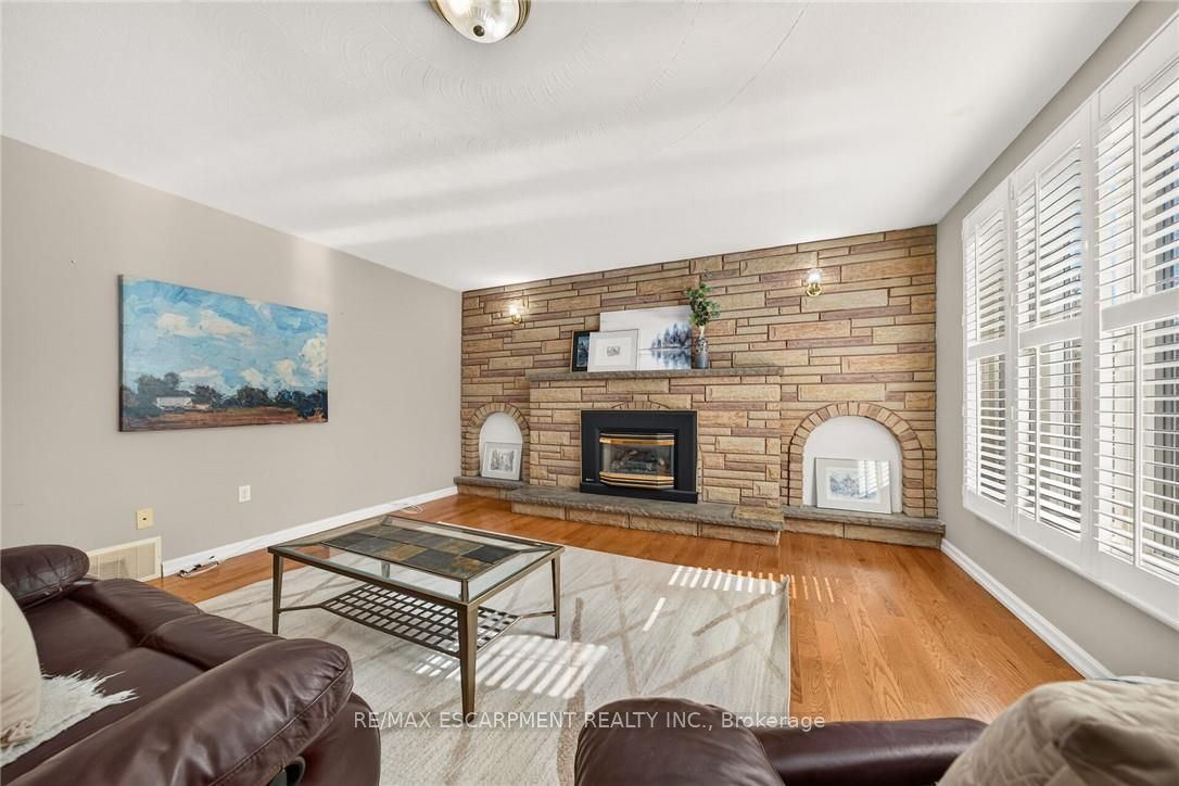 3 Harvard Place Property Photo 38