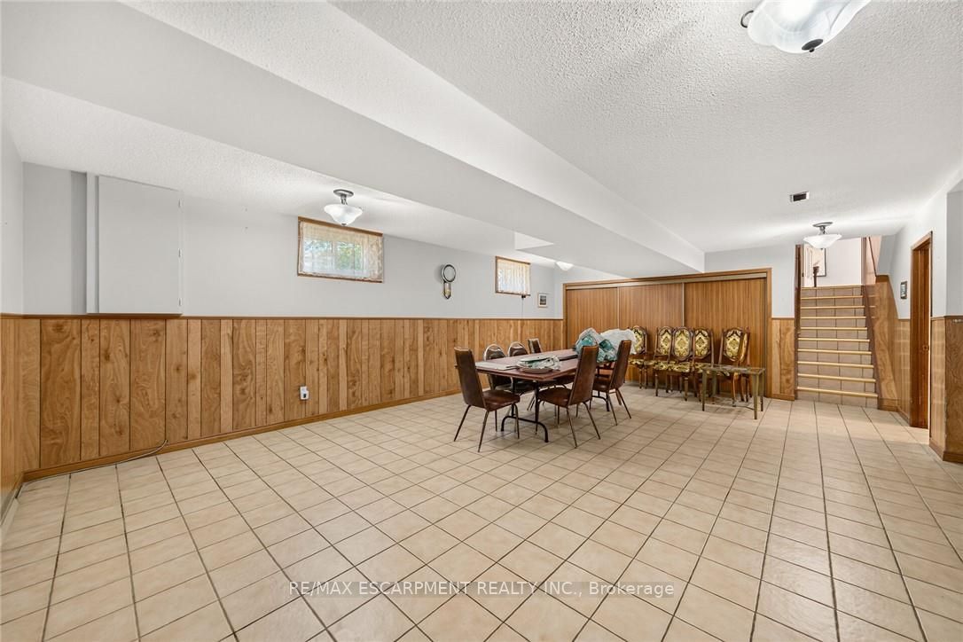 3 Harvard Place Property Photo 41