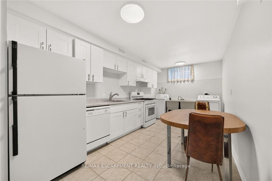 3 Harvard Place Property Photo 42