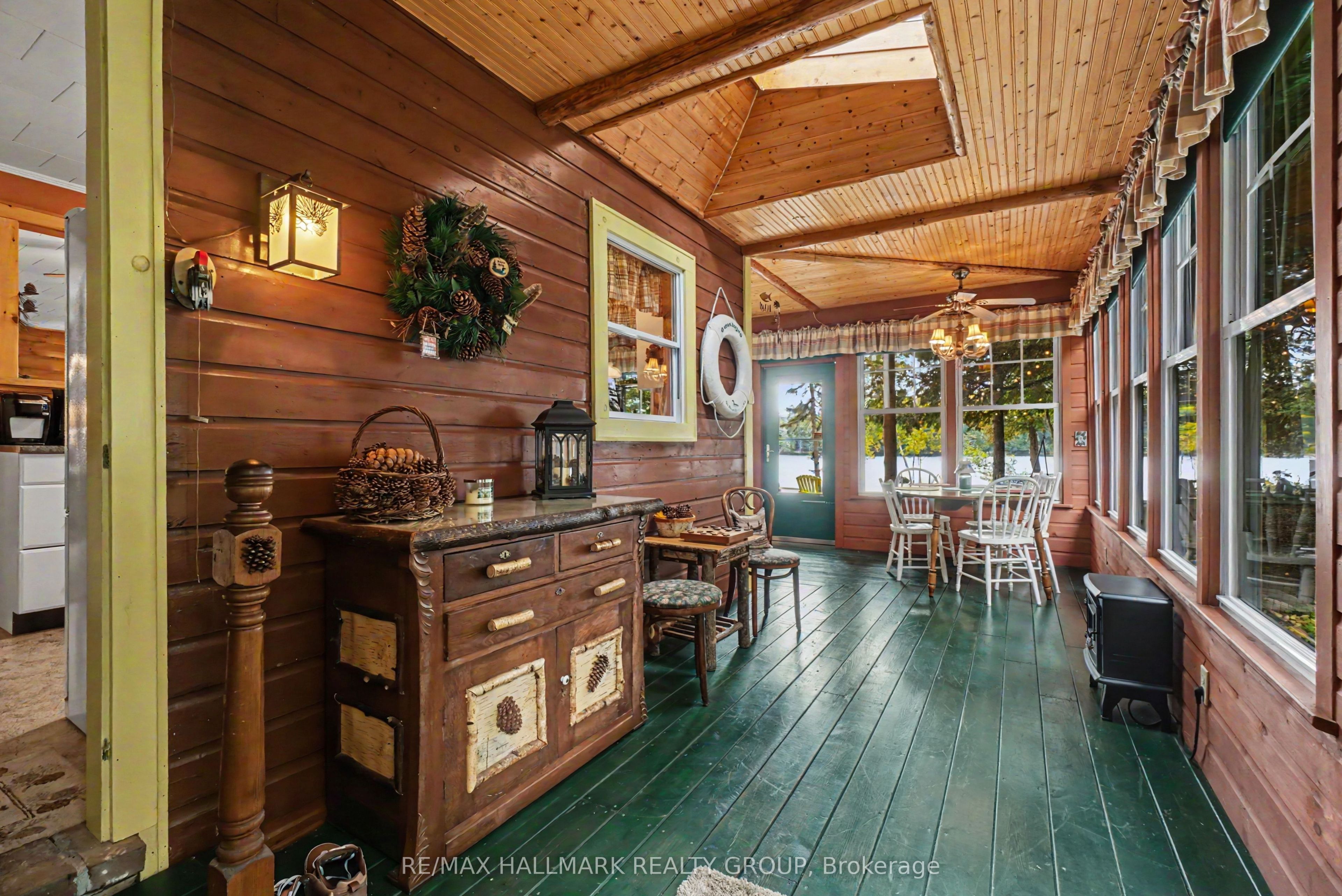 391 Long Lake Road Property Photo 14