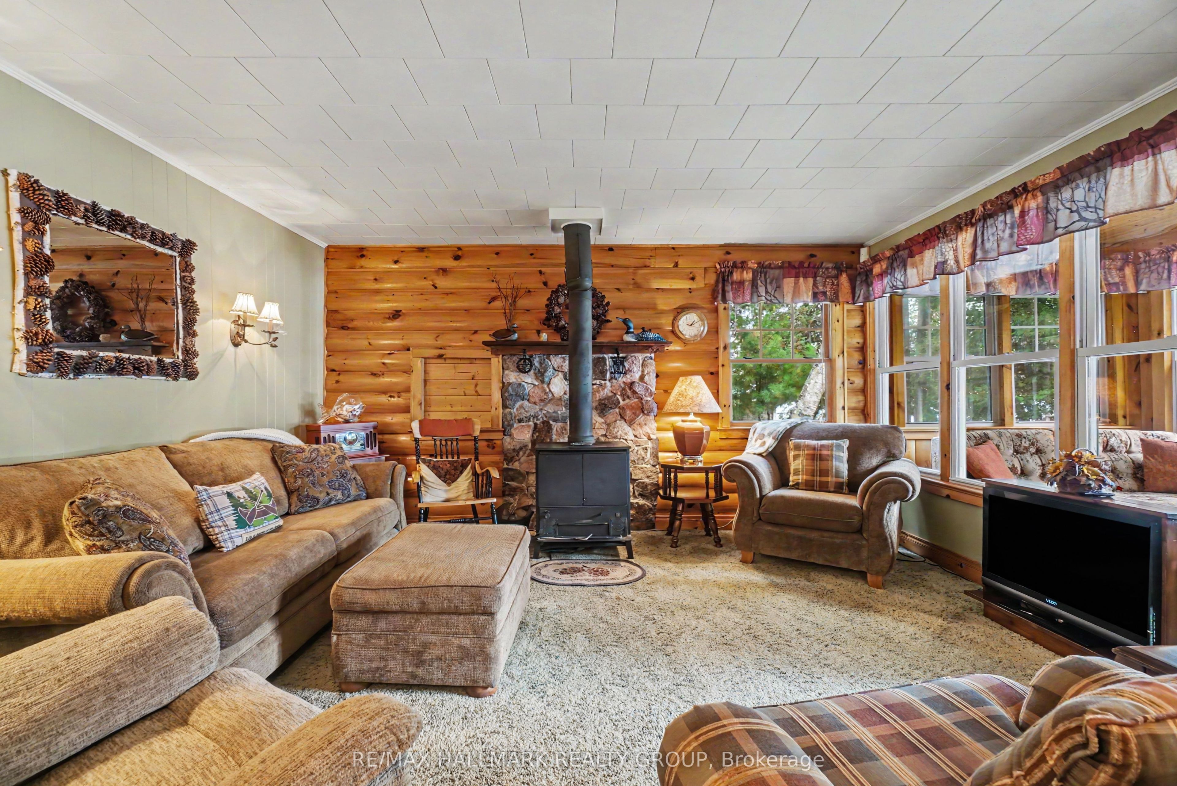 391 Long Lake Road Property Photo 24