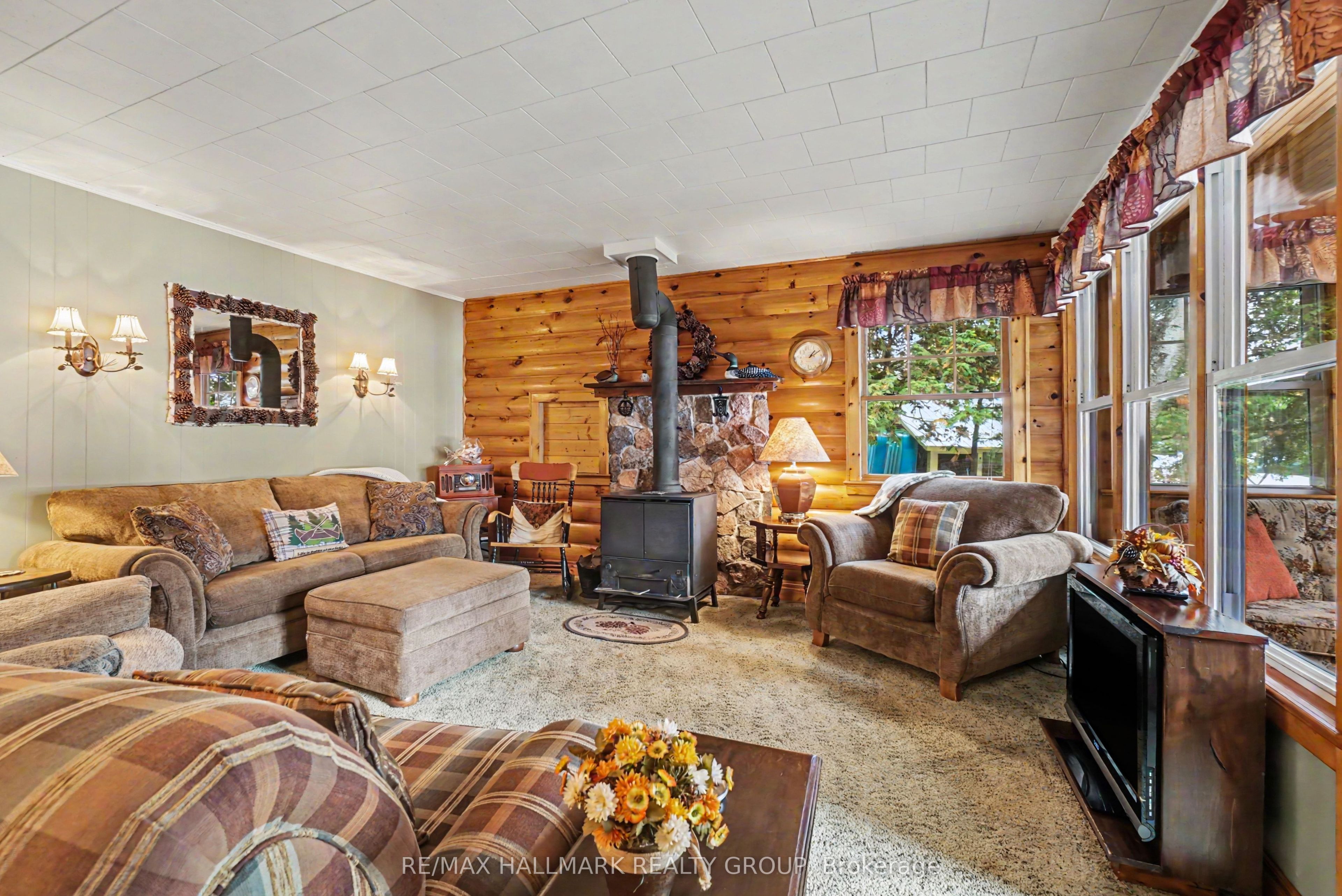 391 Long Lake Road Property Photo 25