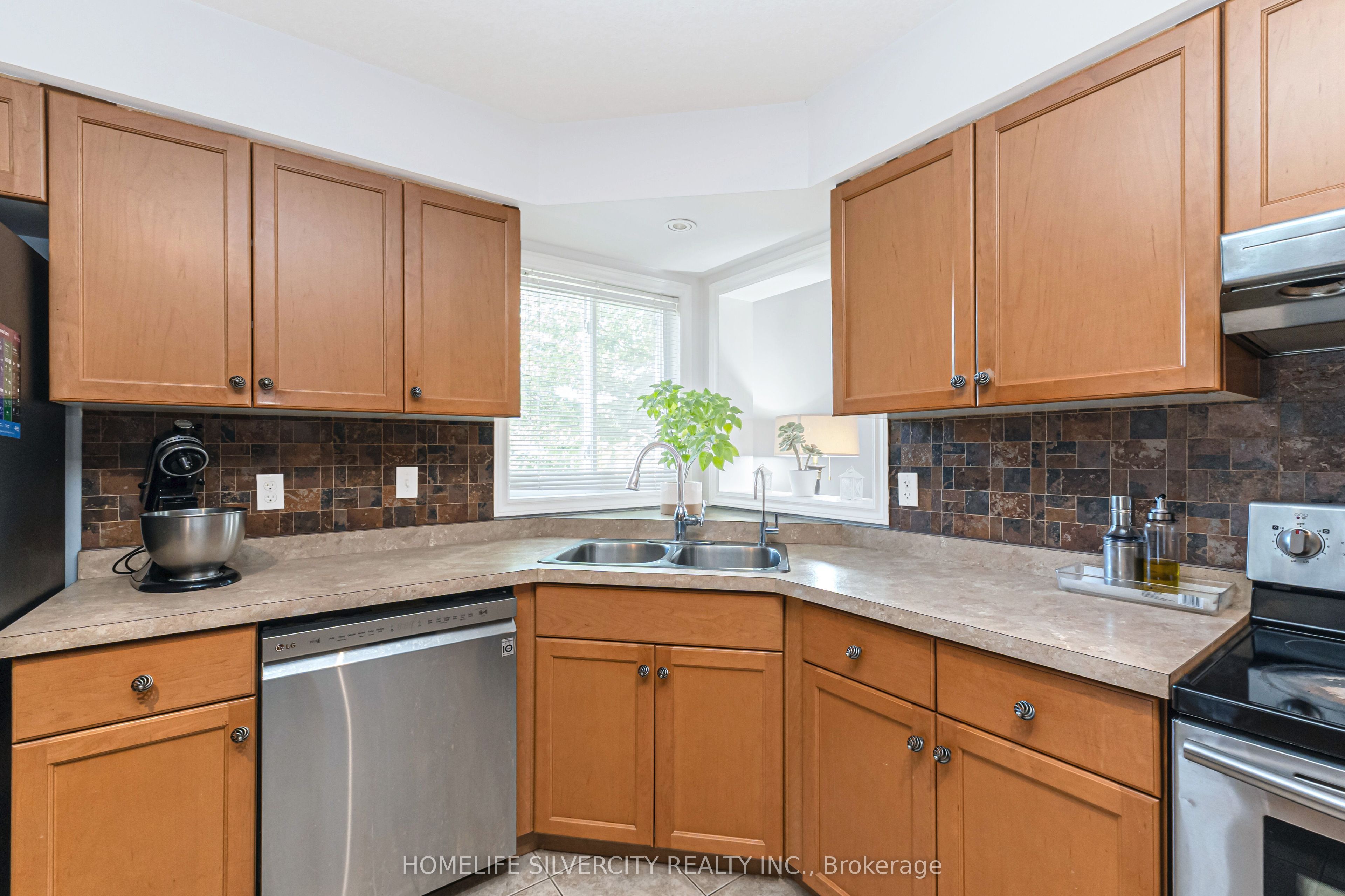 20 Shackleton Drive 27 Property Photo 20