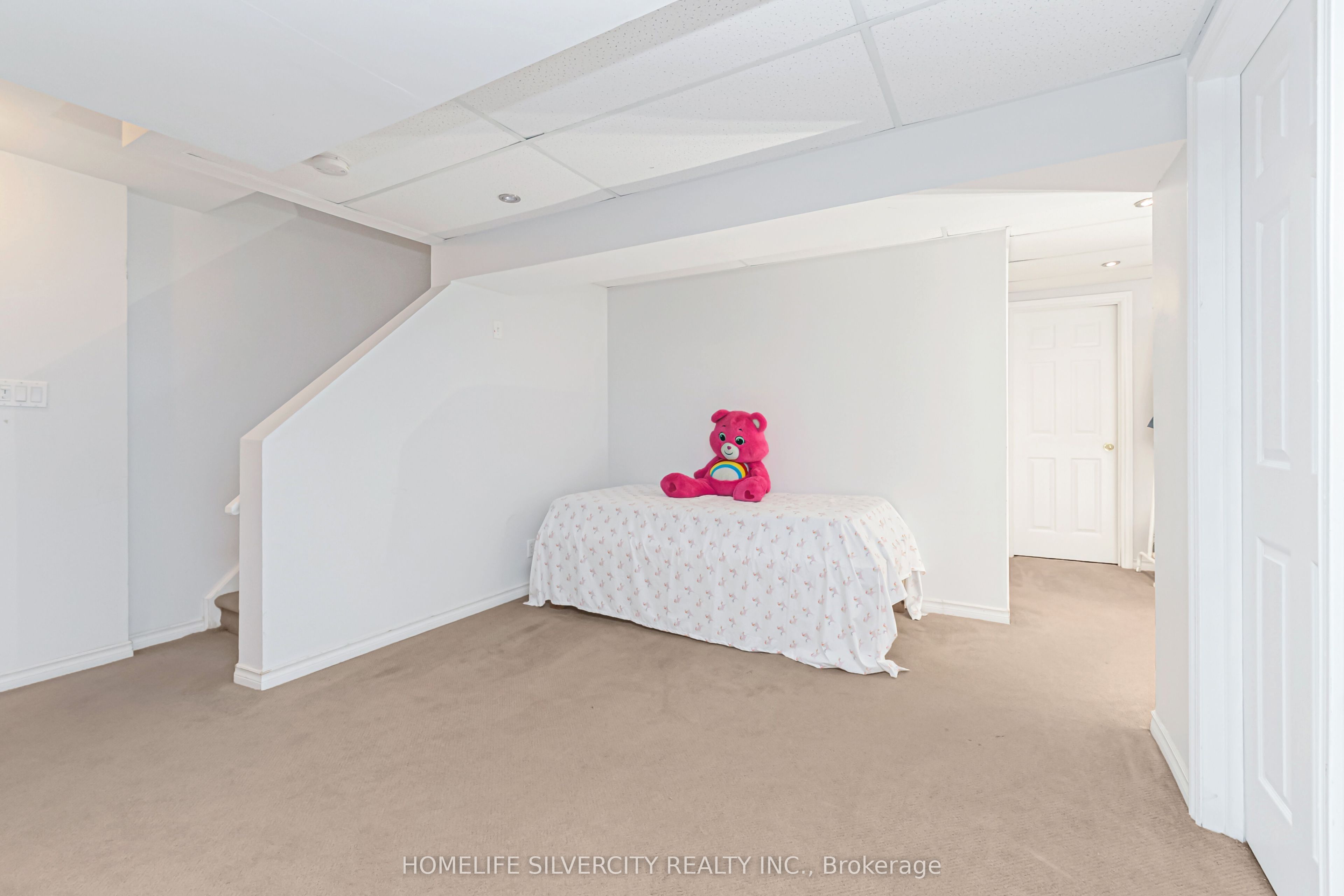 20 Shackleton Drive 27 Property Photo 38