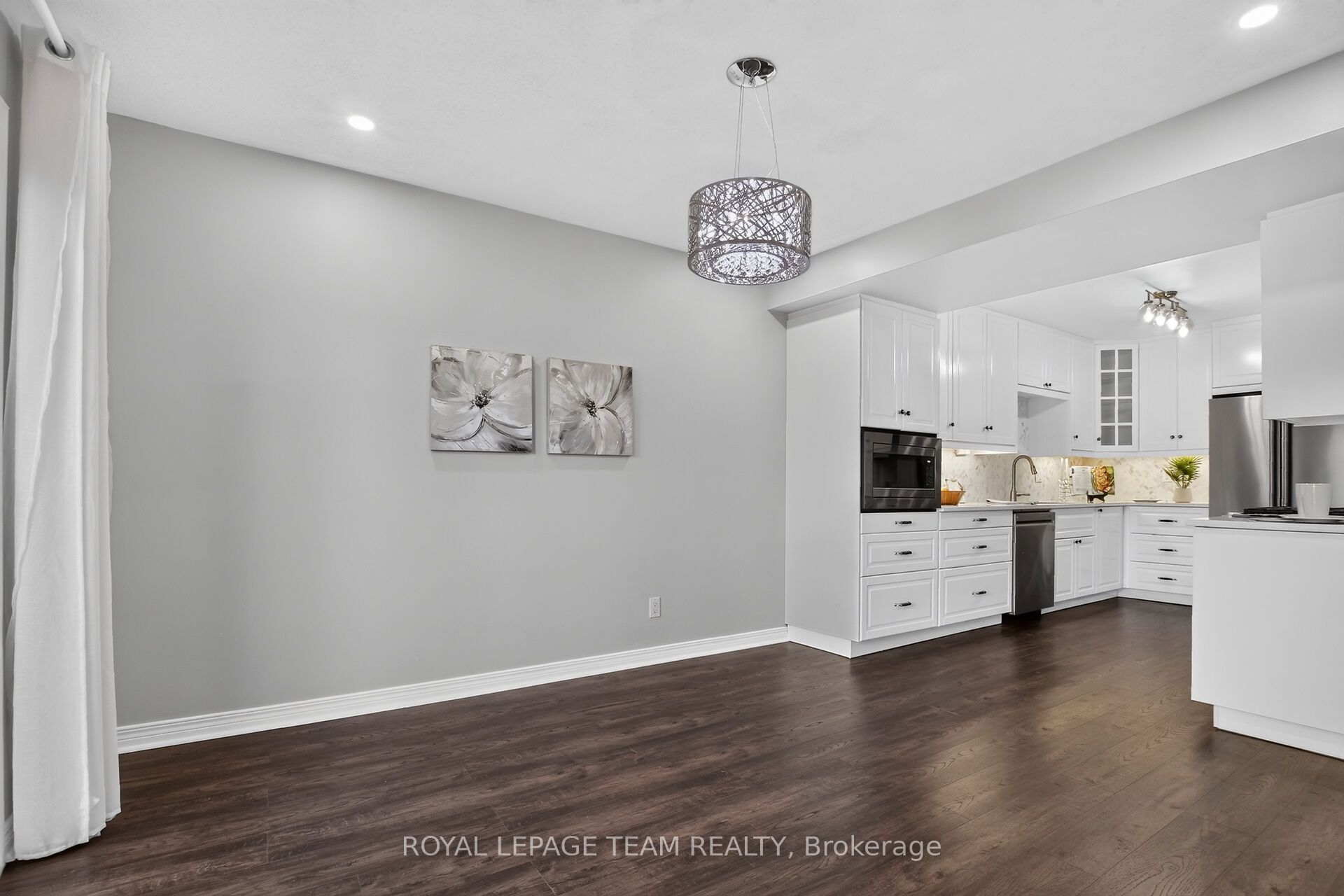 253 Knudson Drive Property Photo 19