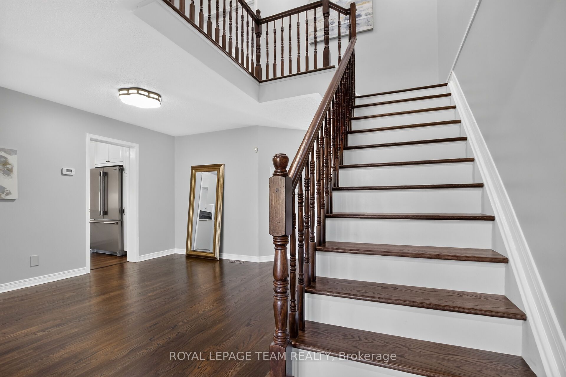 253 Knudson Drive Property Photo 23