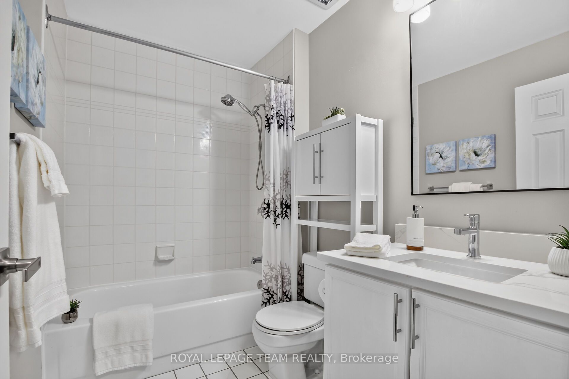 253 Knudson Drive Property Photo 37